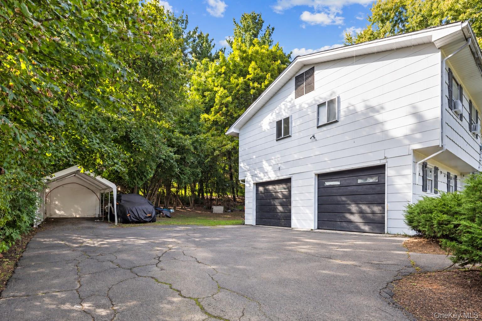 4 Great Oaks Drive – For Sale photo 18