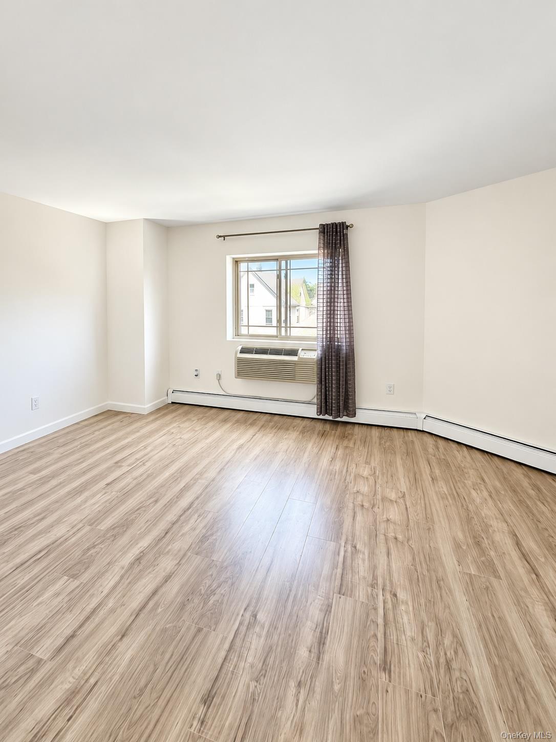 7617 46th Avenue, Unit 4A photo 5
