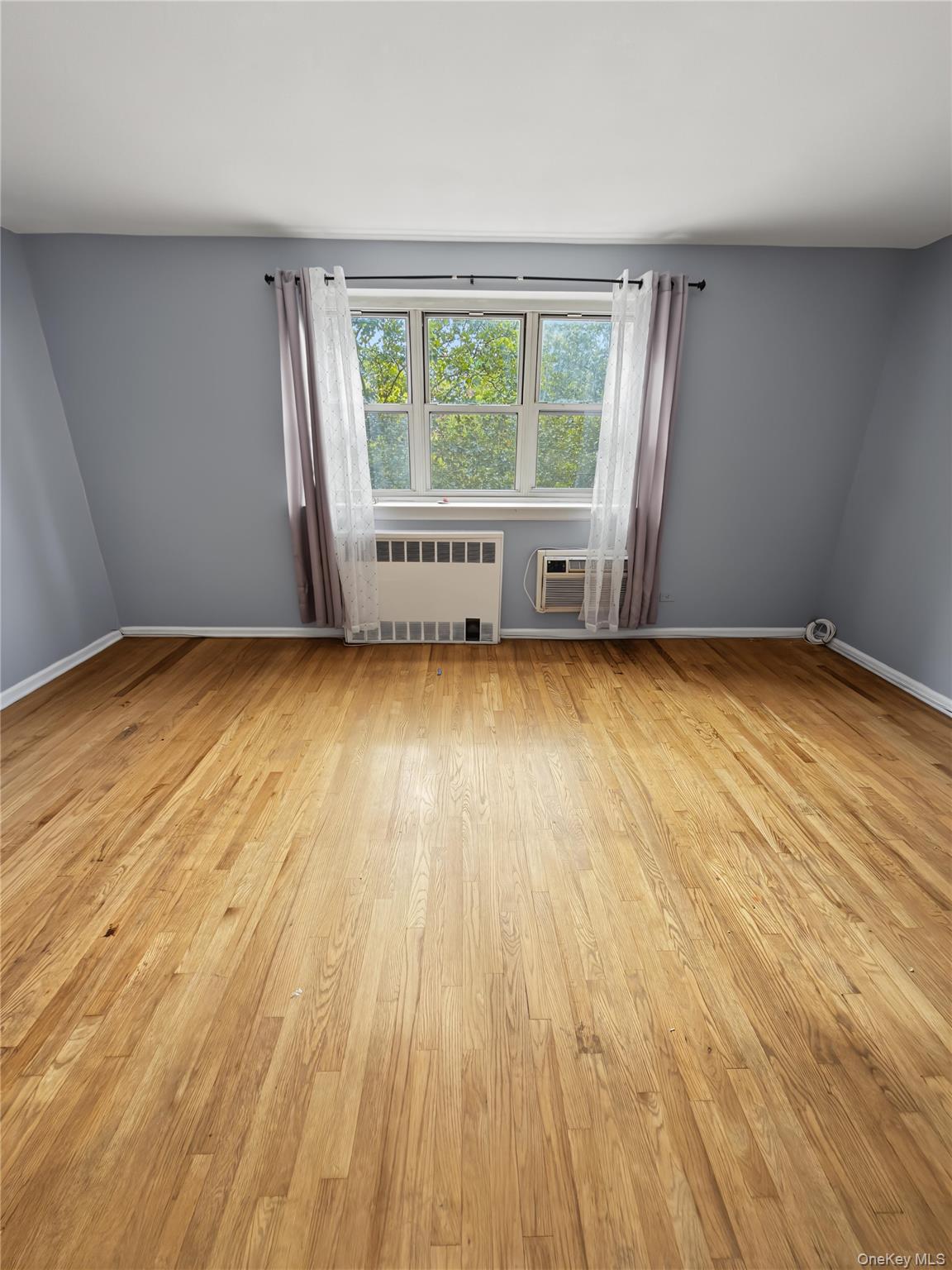 153-25 88th Street, Unit 3A photo 2