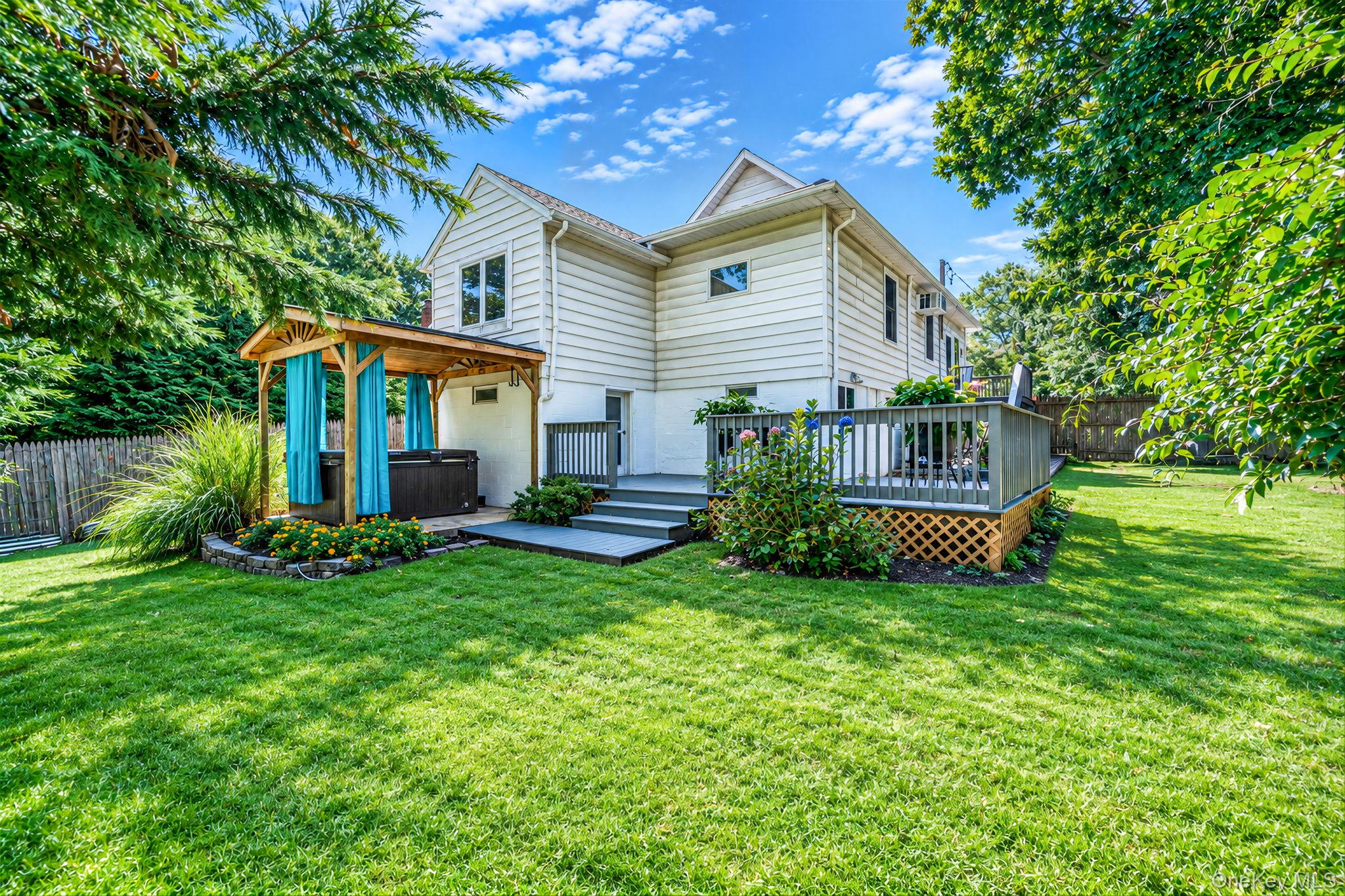 39 Plandome Road – For Sale photo 16