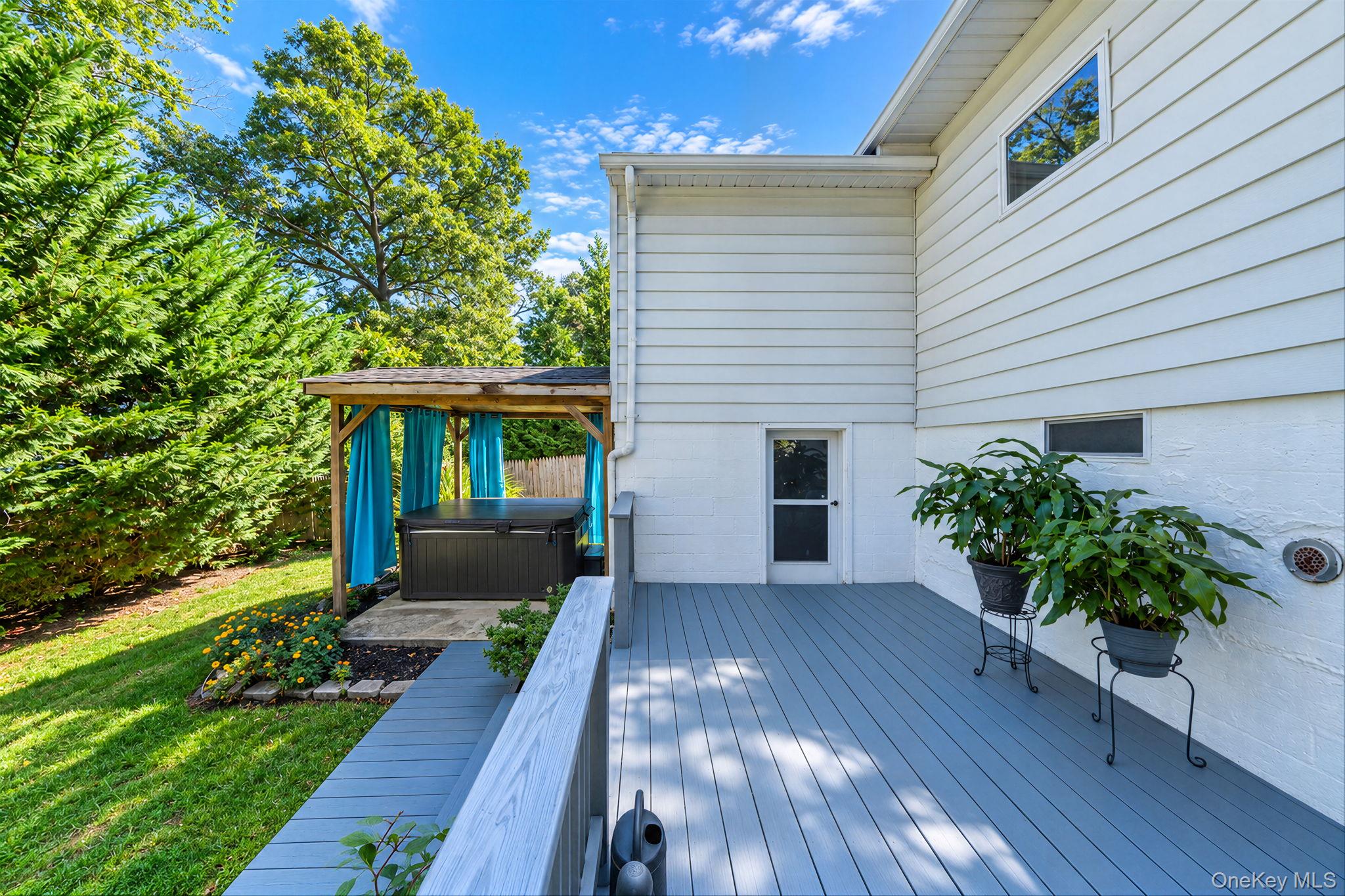 39 Plandome Road – For Sale photo 20