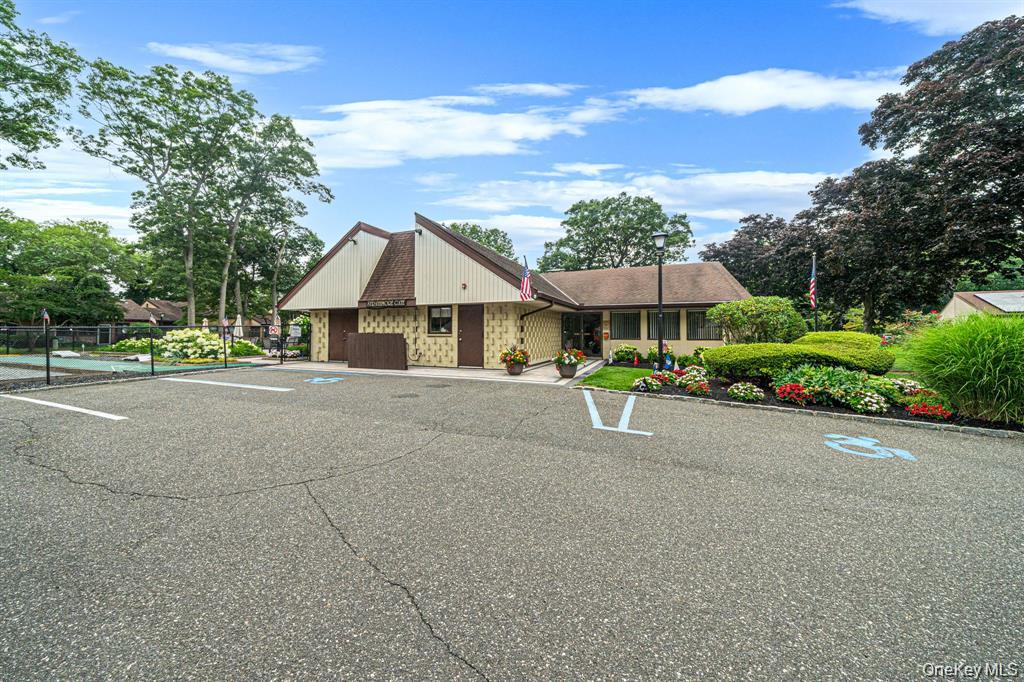 209 Strathmore Gate Drive – For Sale photo 29