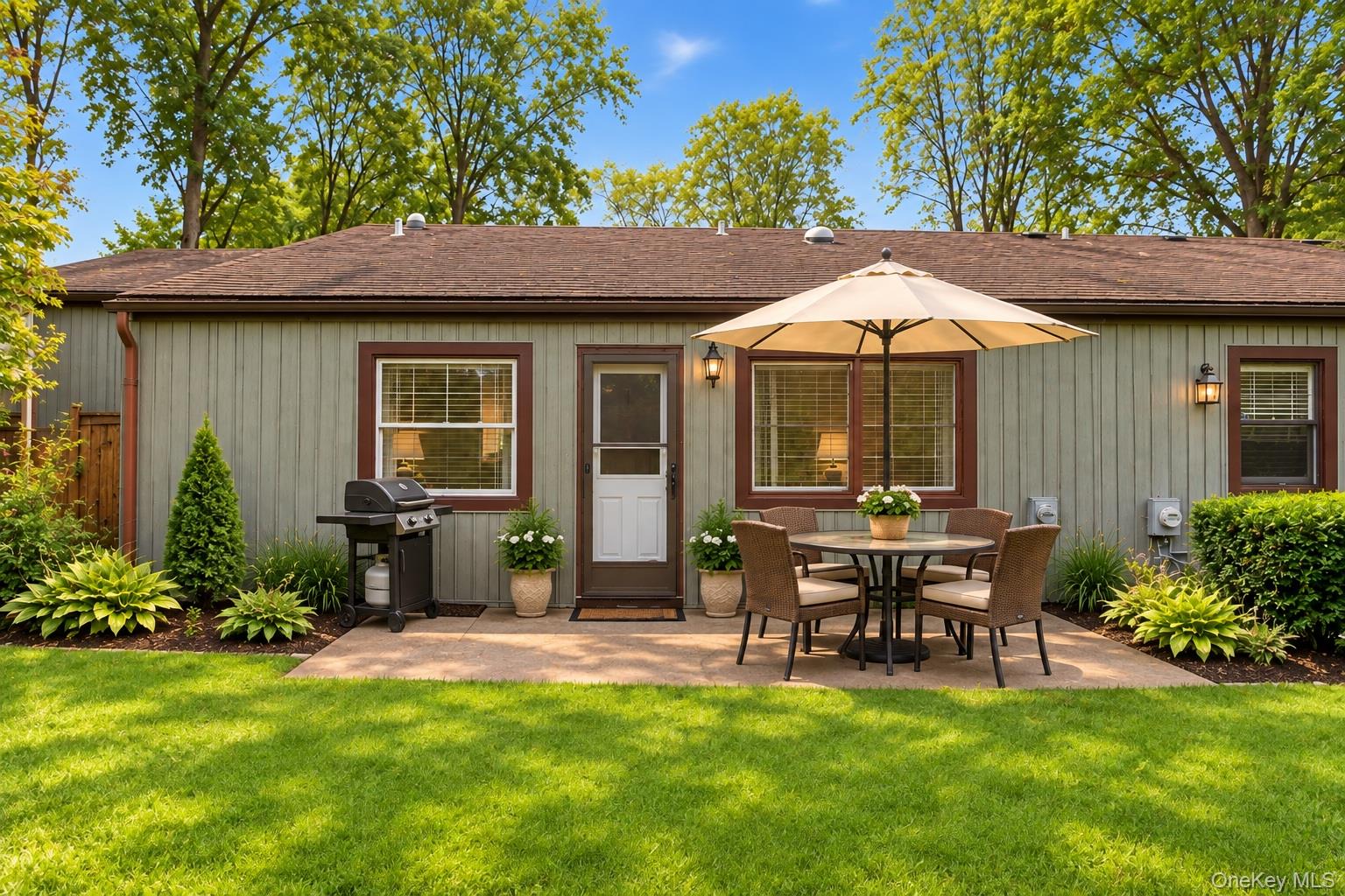 209 Strathmore Gate Drive – For Sale photo 26