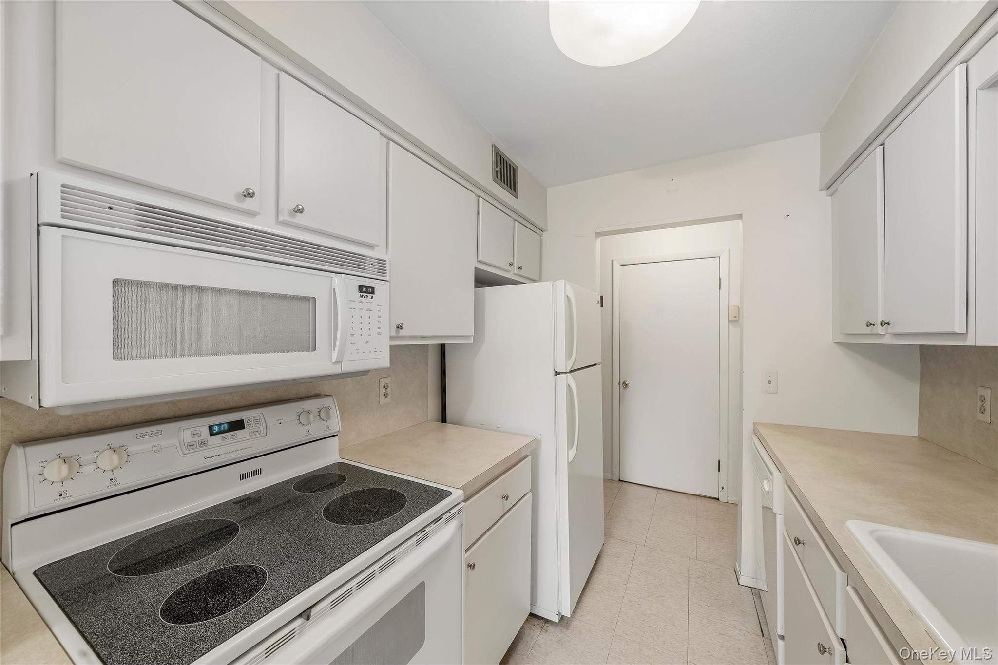 122 Sycamore Drive – For Sale photo 14