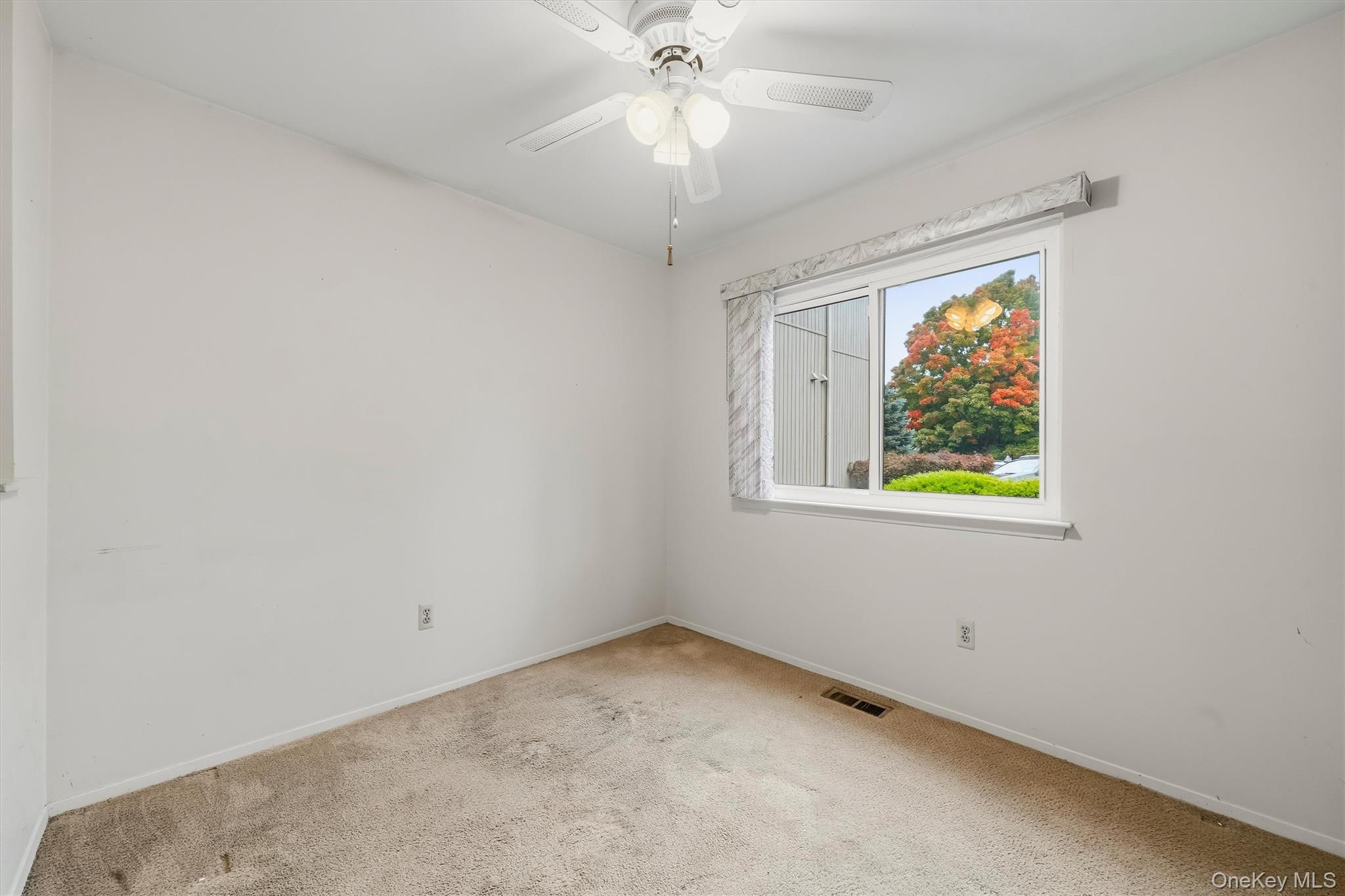 122 Sycamore Drive – For Sale photo 16