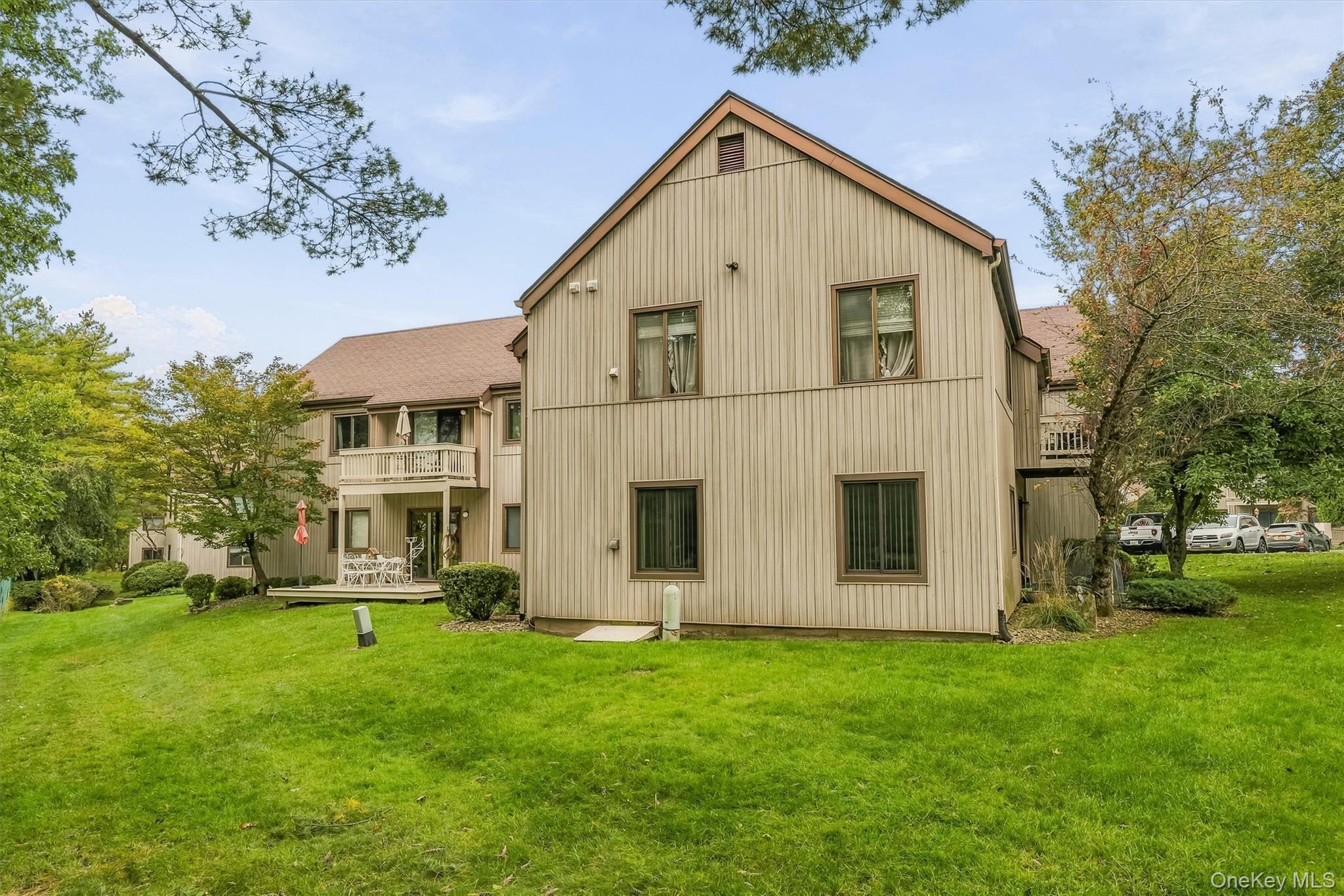 122 Sycamore Drive – For Sale photo 35