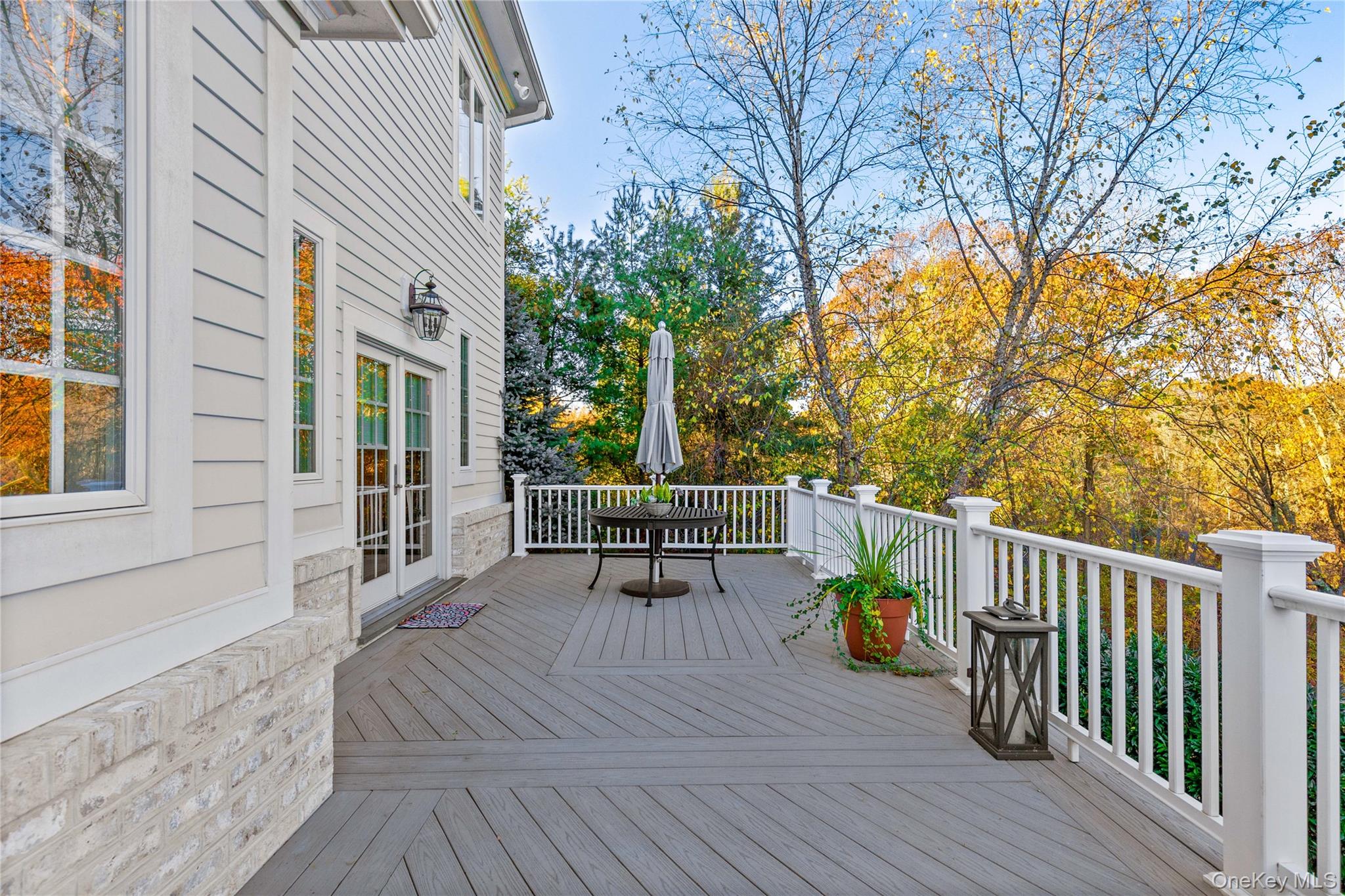 15 Knightsbridge Manor Road – For Sale photo 23