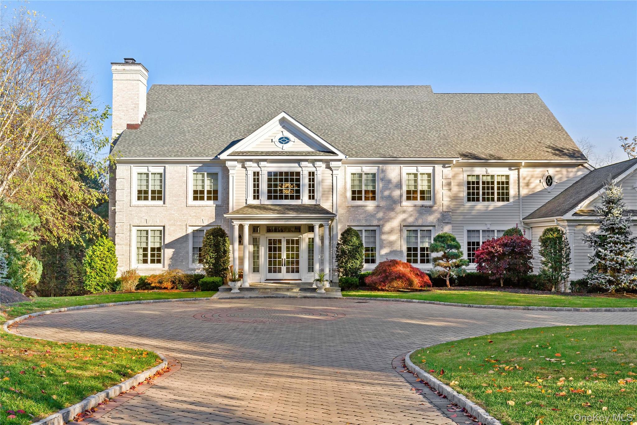 15 Knightsbridge Manor Road – For Sale photo 2