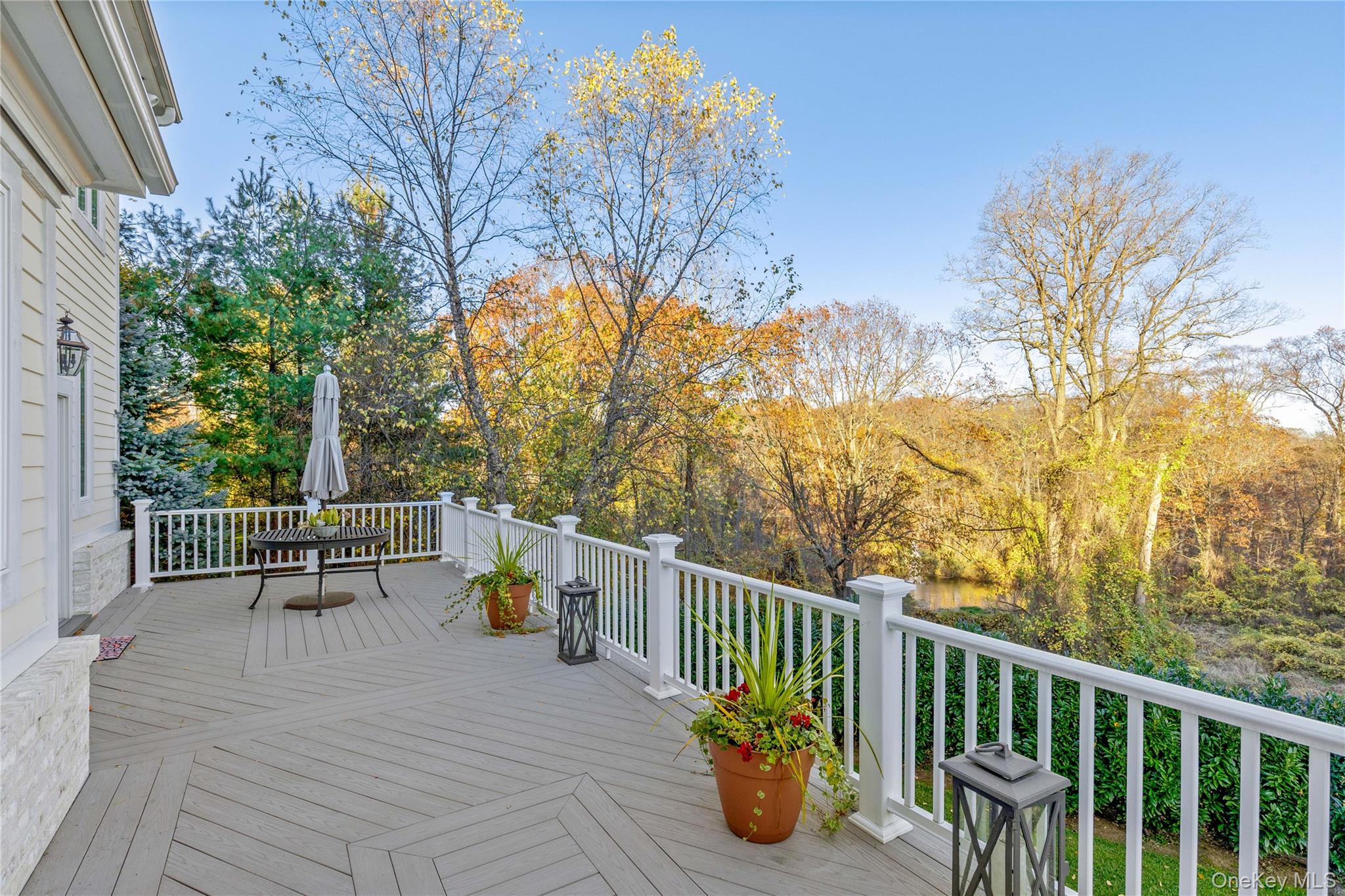 15 Knightsbridge Manor Road – For Sale photo 21
