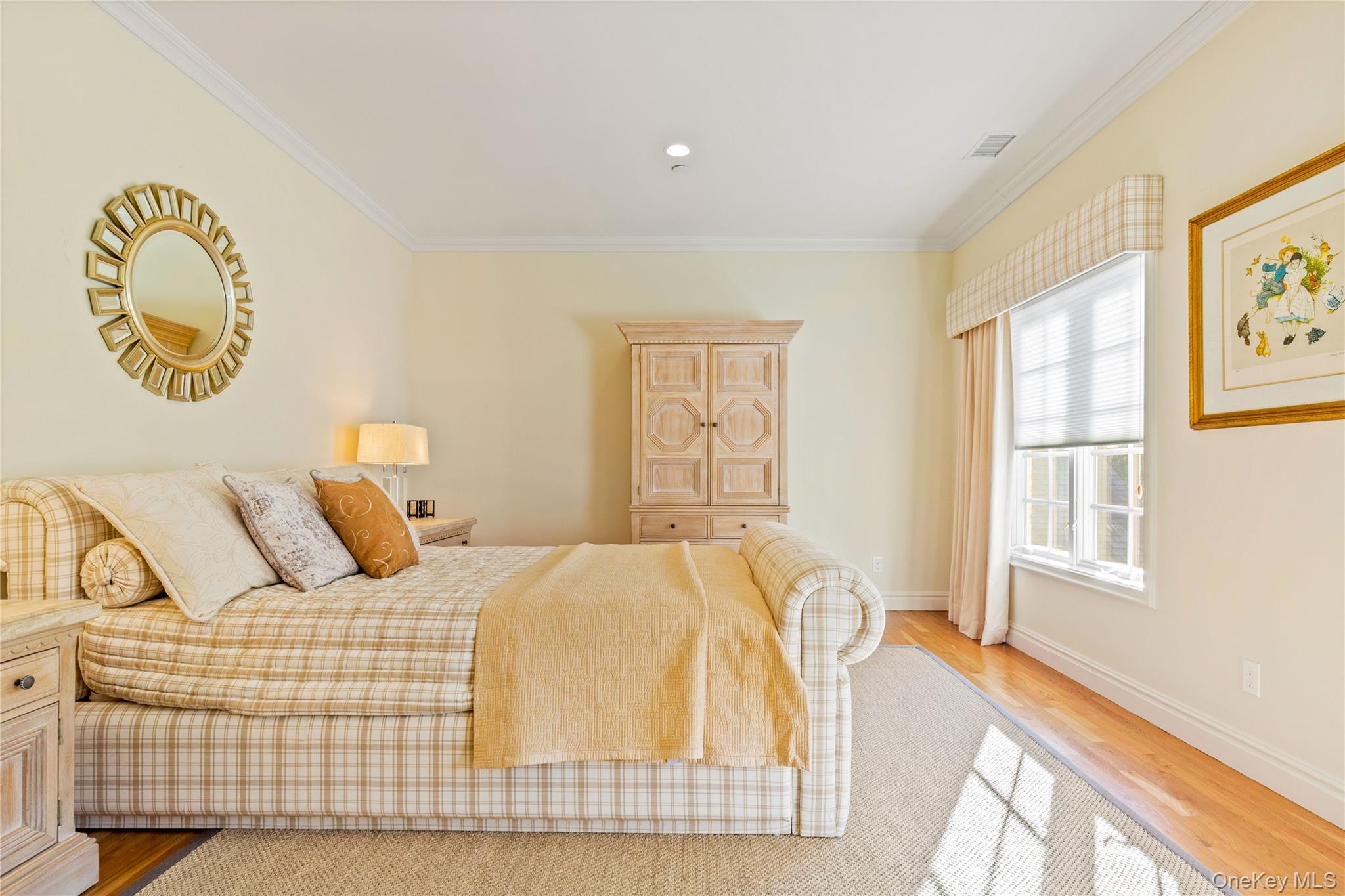 15 Knightsbridge Manor Road – For Sale photo 33
