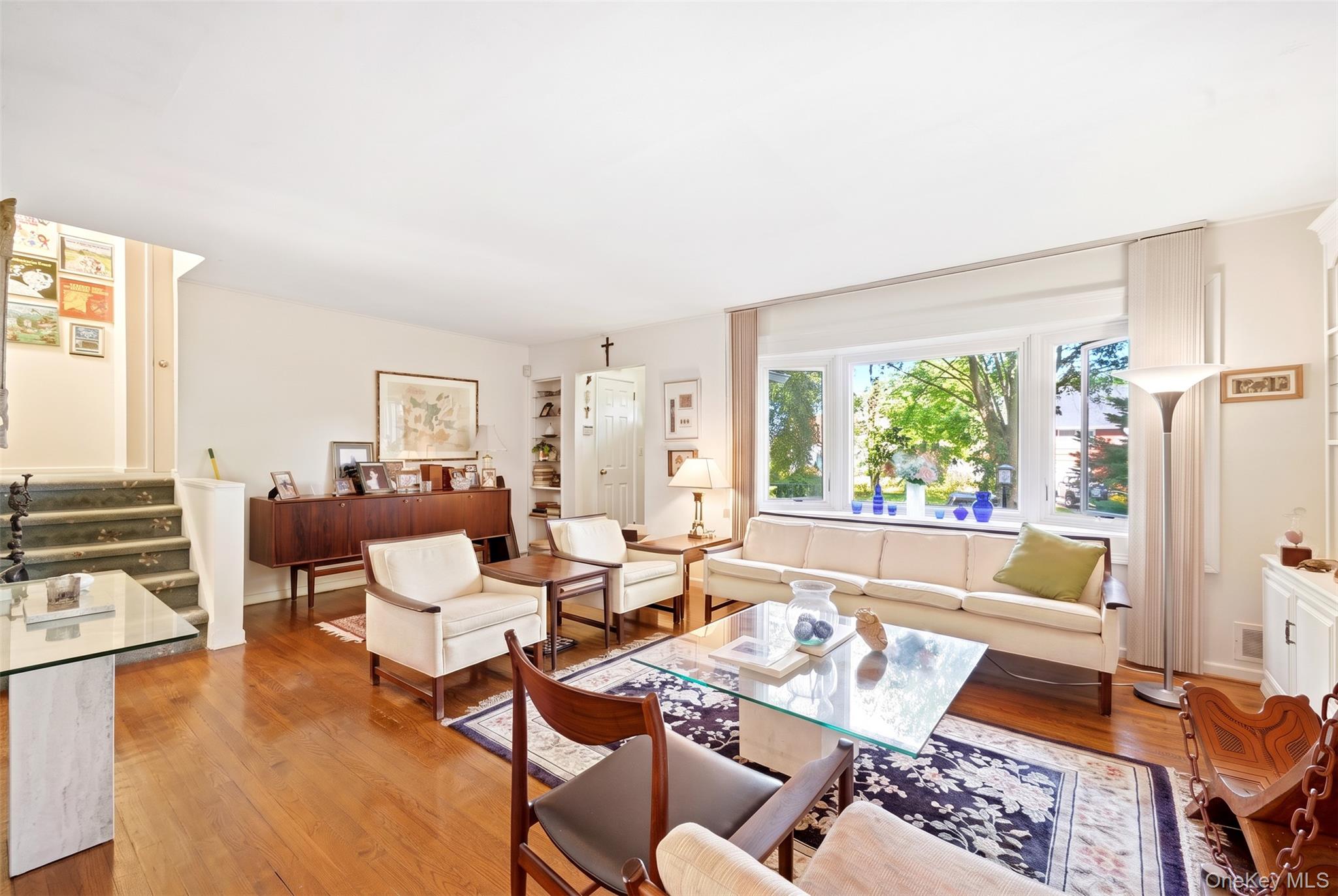 5 Roxbury Road – For Sale photo 8