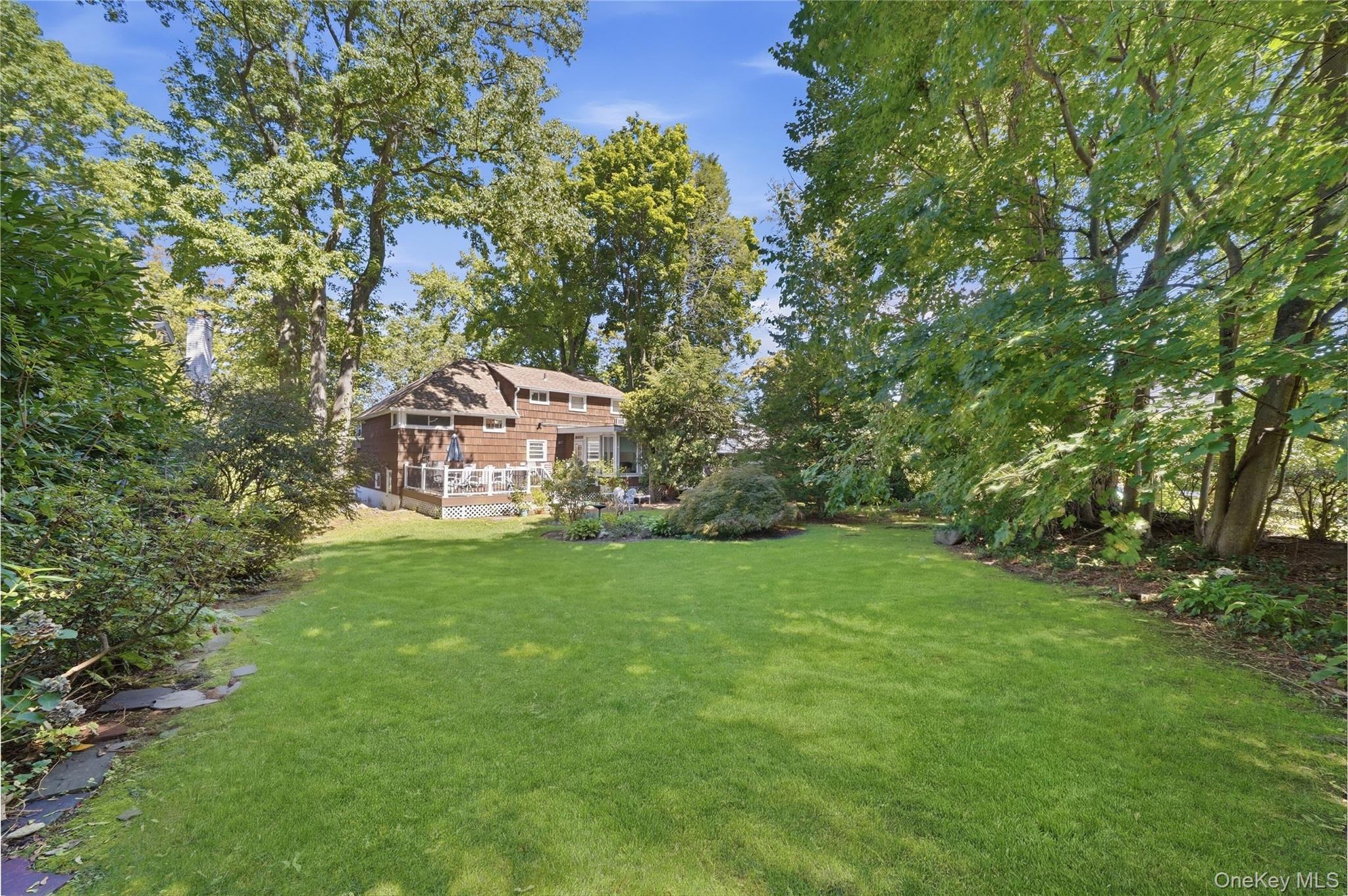 5 Roxbury Road – For Sale photo 33