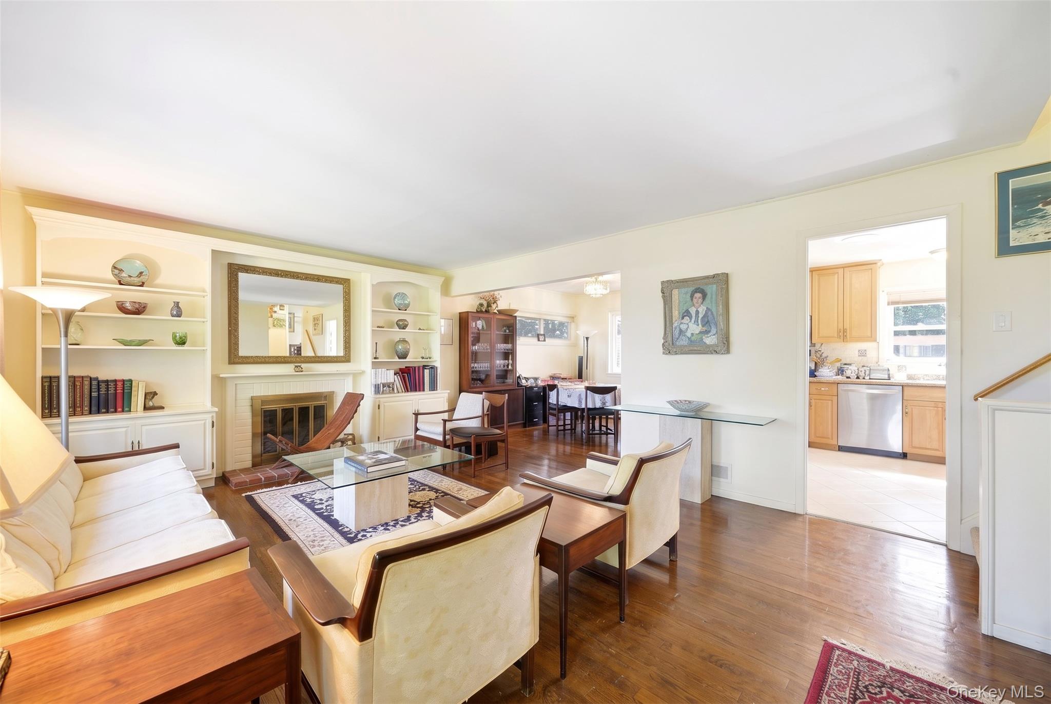 5 Roxbury Road – For Sale photo 12