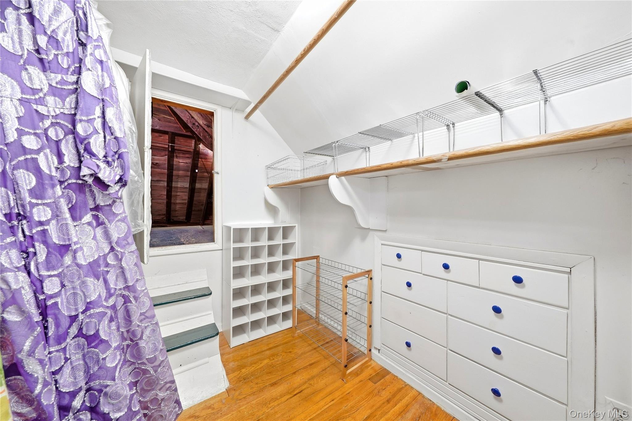 5 Roxbury Road – For Sale photo 17
