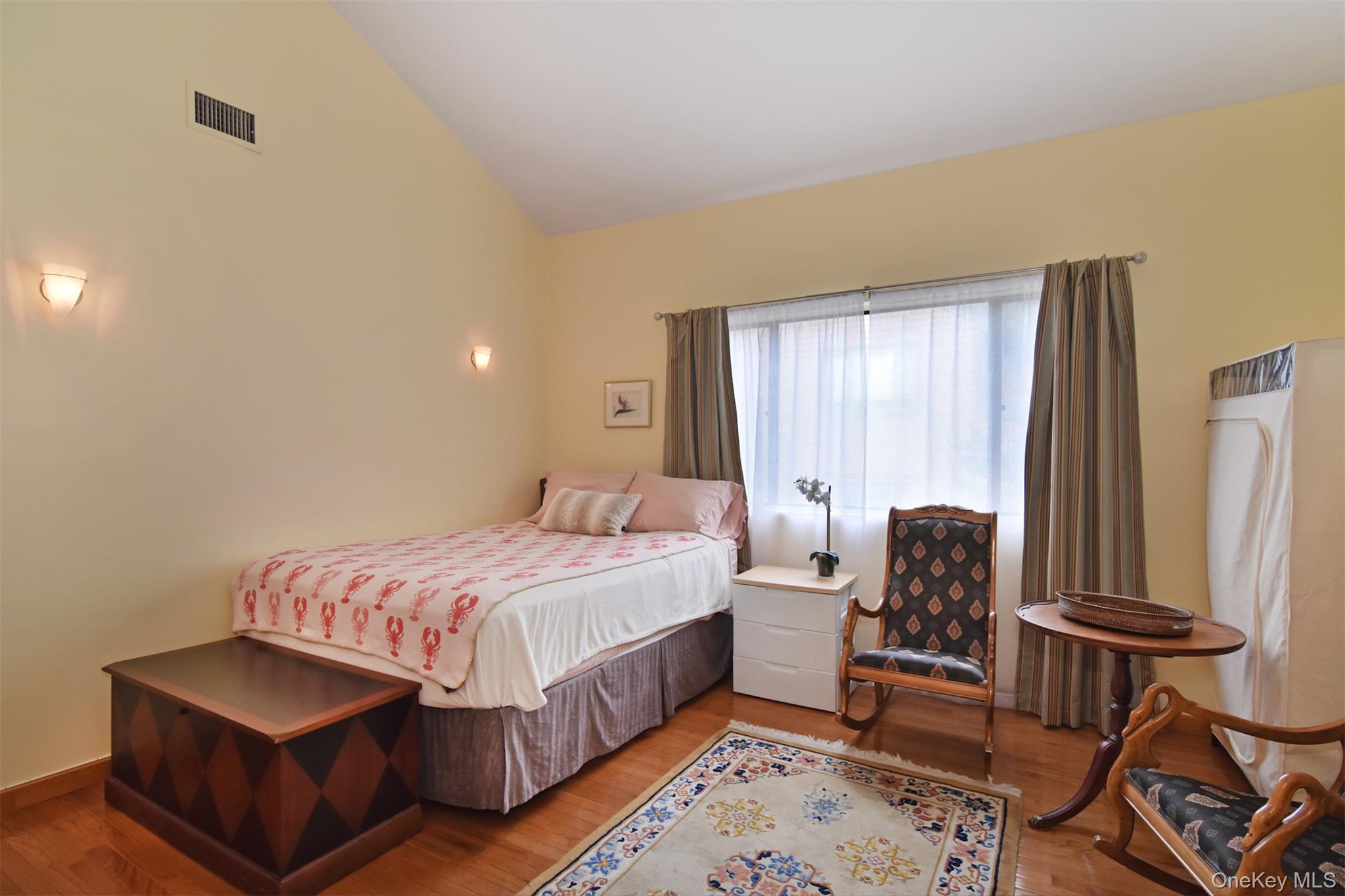 26 Sunnyside Place – For Rent photo 16