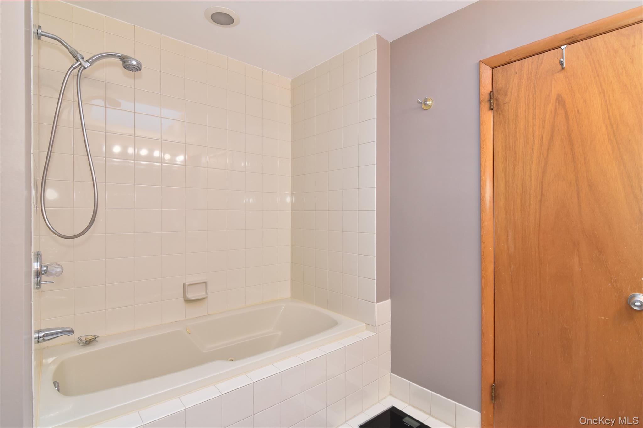 26 Sunnyside Place – For Rent photo 13