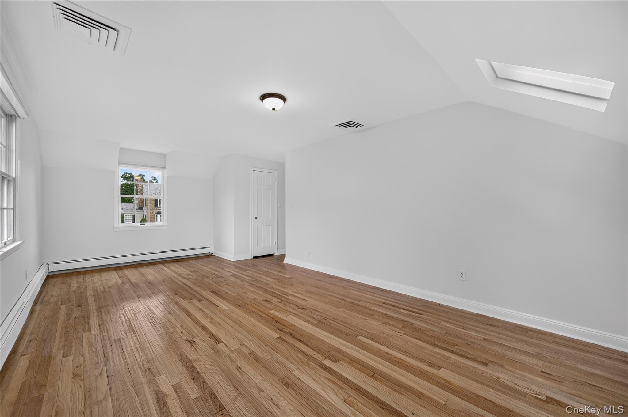 70 Woodedge Road – For Rent photo 15