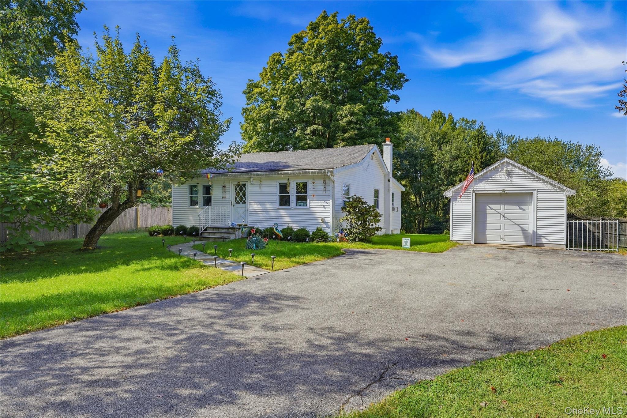 280 Noxon Road – For Sale
