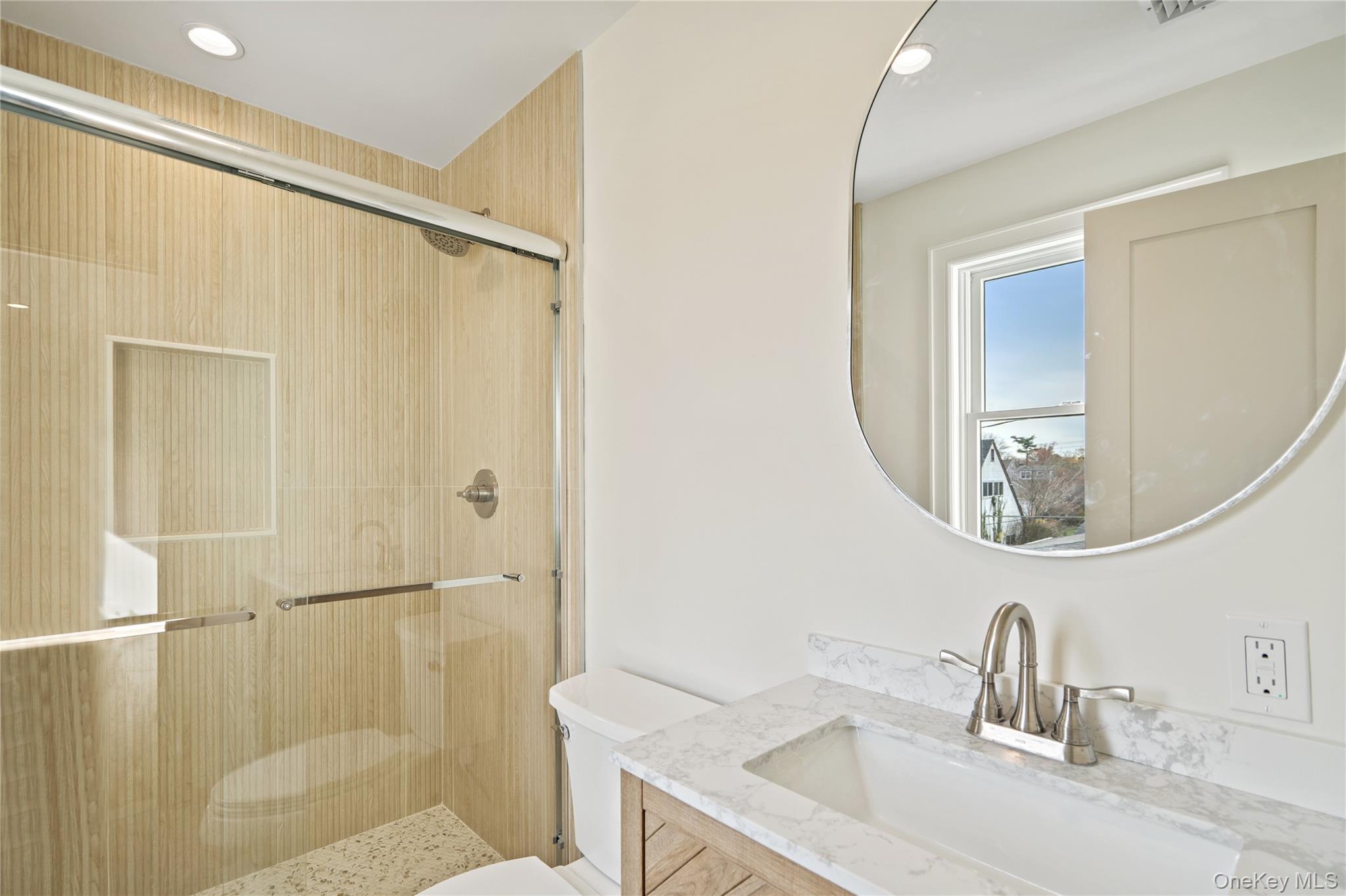 908 Maple Lane – For Sale photo 15