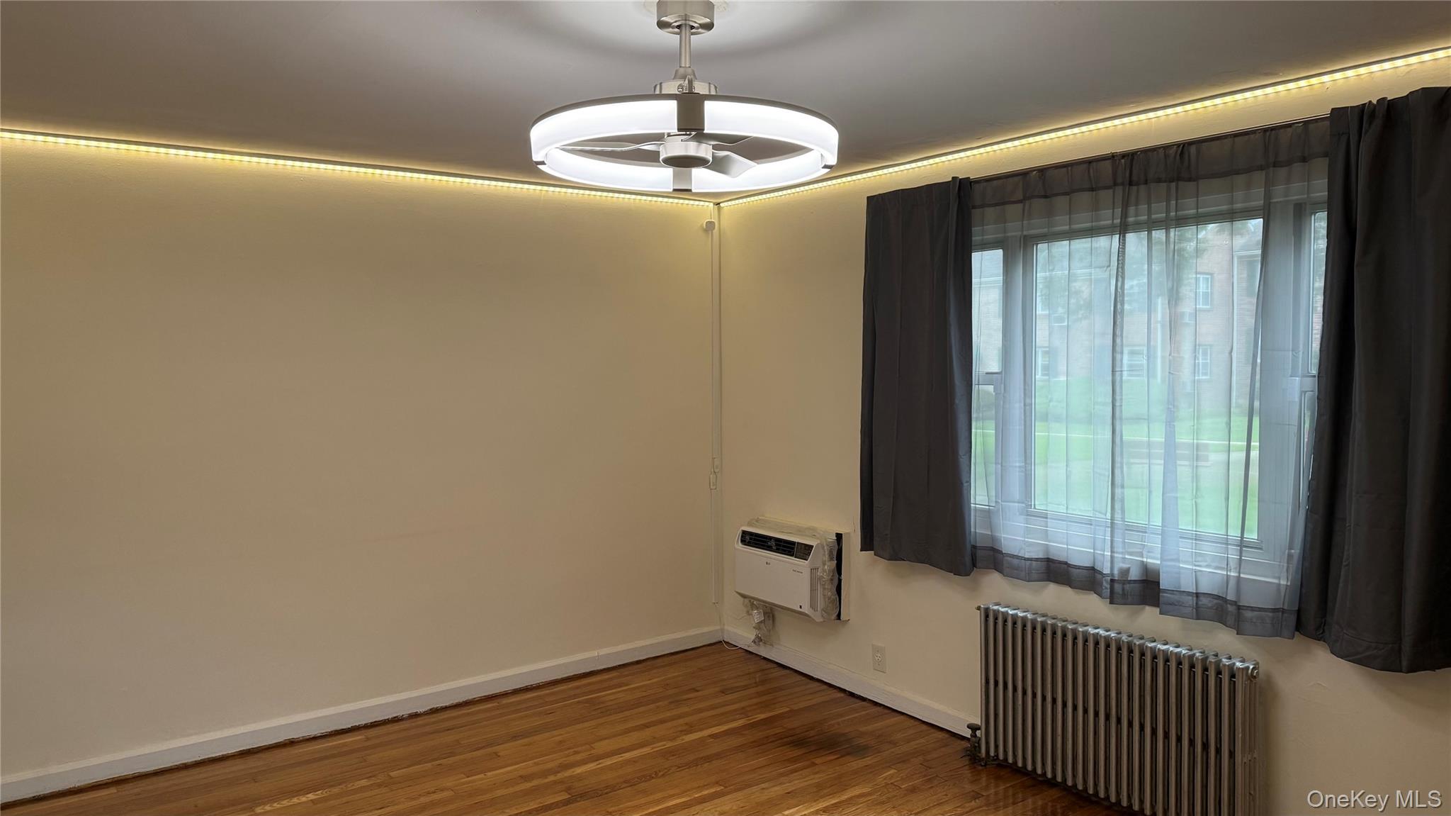 955 Fenwood Drive, Unit 2 photo 6