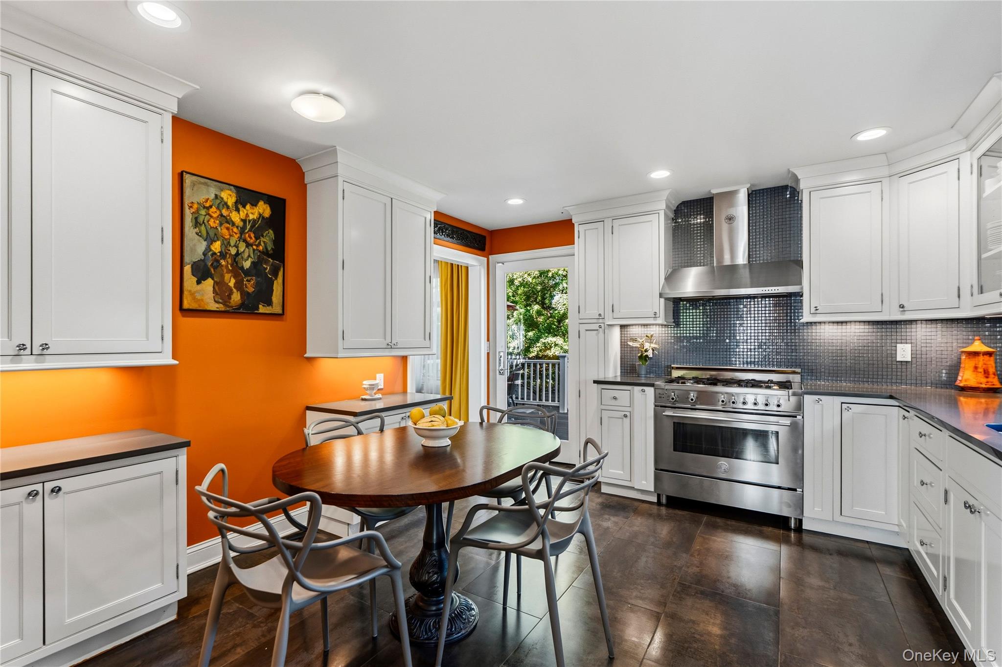 646 The Concourse – For Sale photo 12