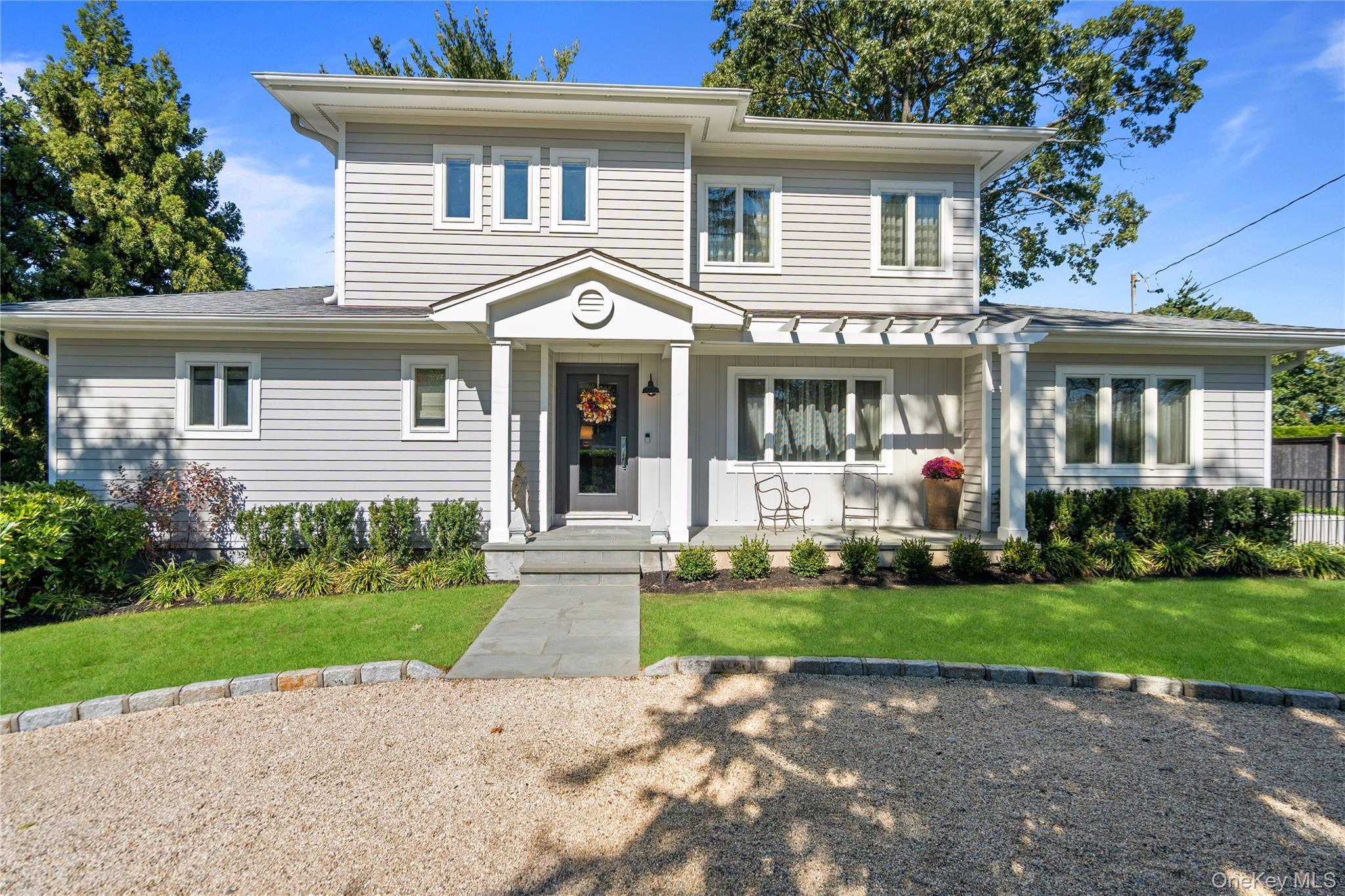 646 The Concourse – For Sale photo 3