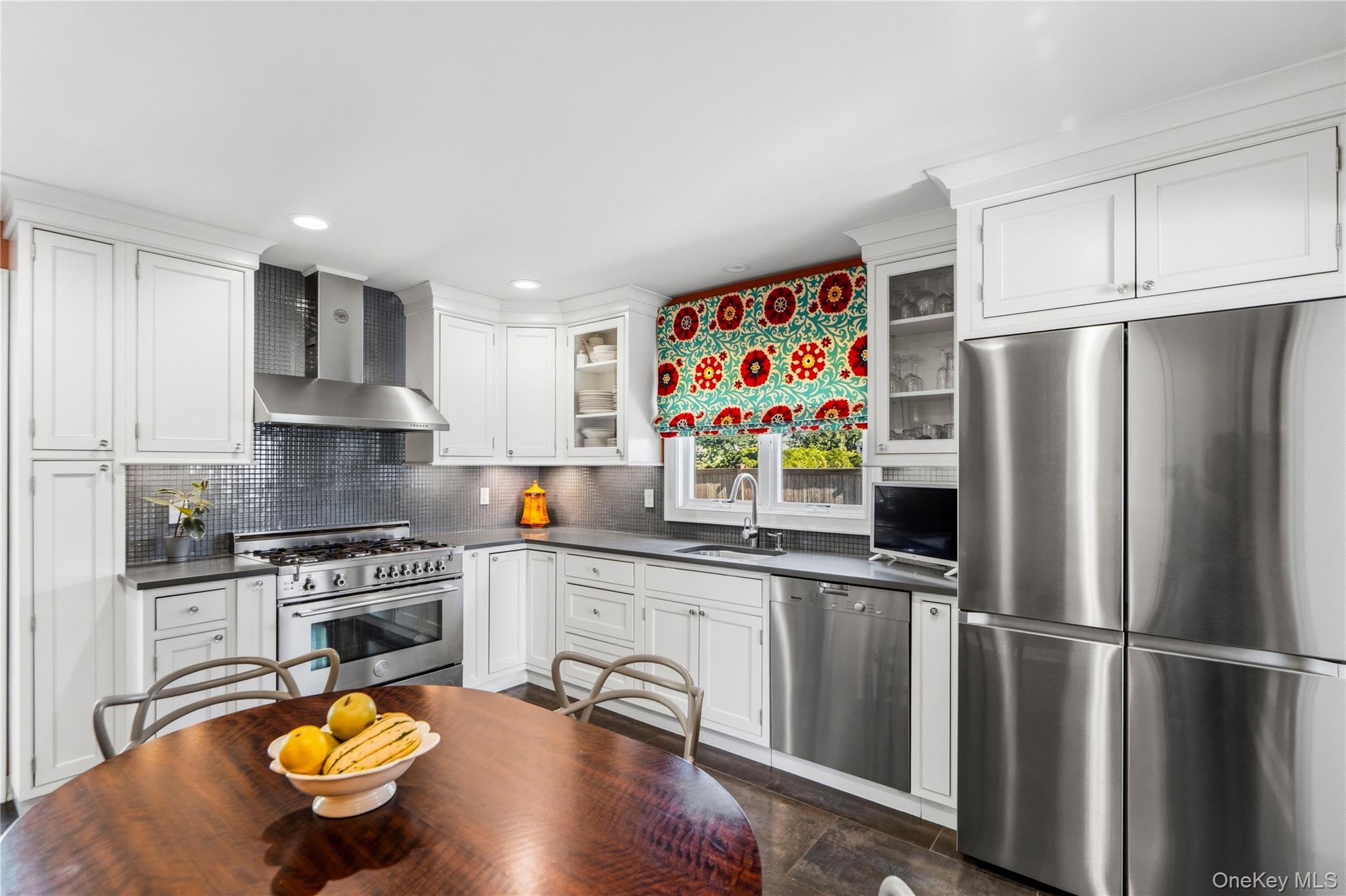 646 The Concourse – For Sale photo 13