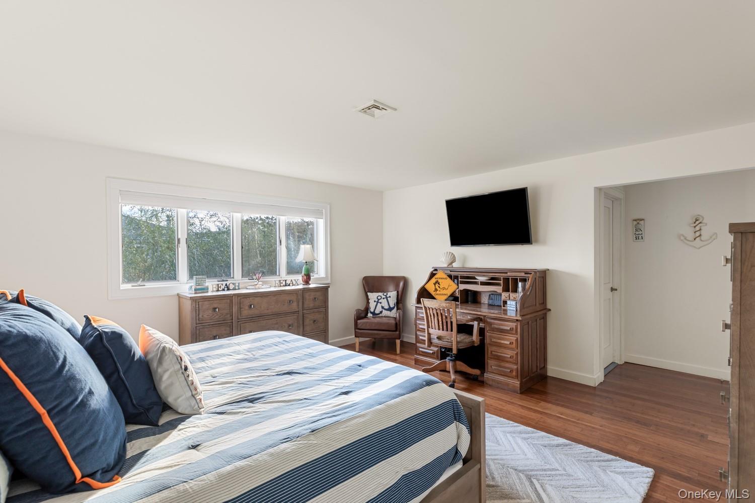 362 Surf Road – For Sale photo 19