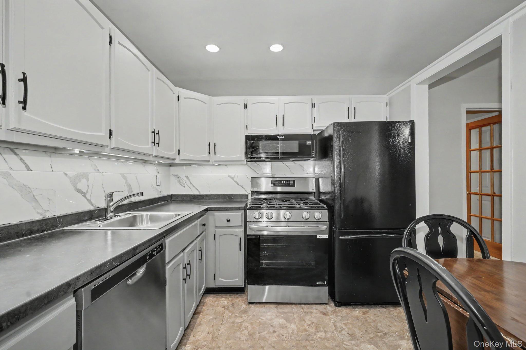 13 Scenic Drive, Unit L photo 15