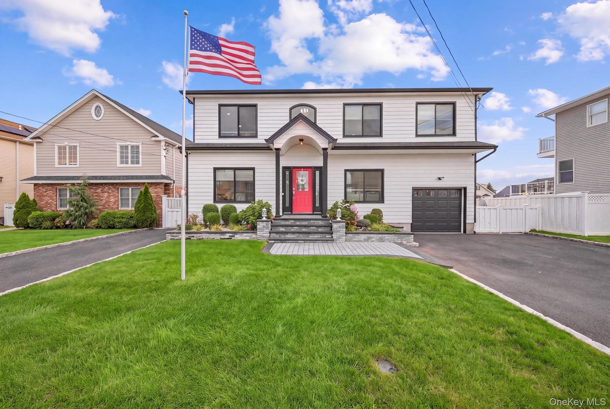 3634 Somerset Drive – For Sale