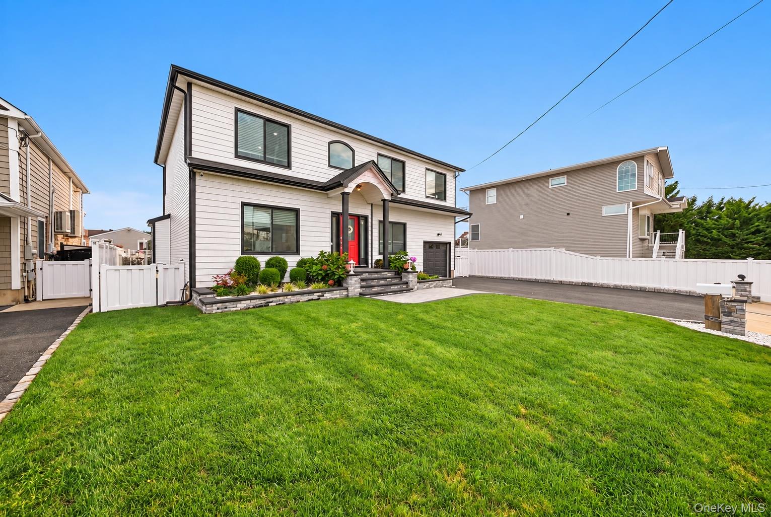 3634 Somerset Drive – For Sale photo 2