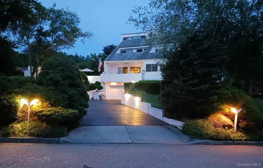 22 Waters Edge Lane – For Sale