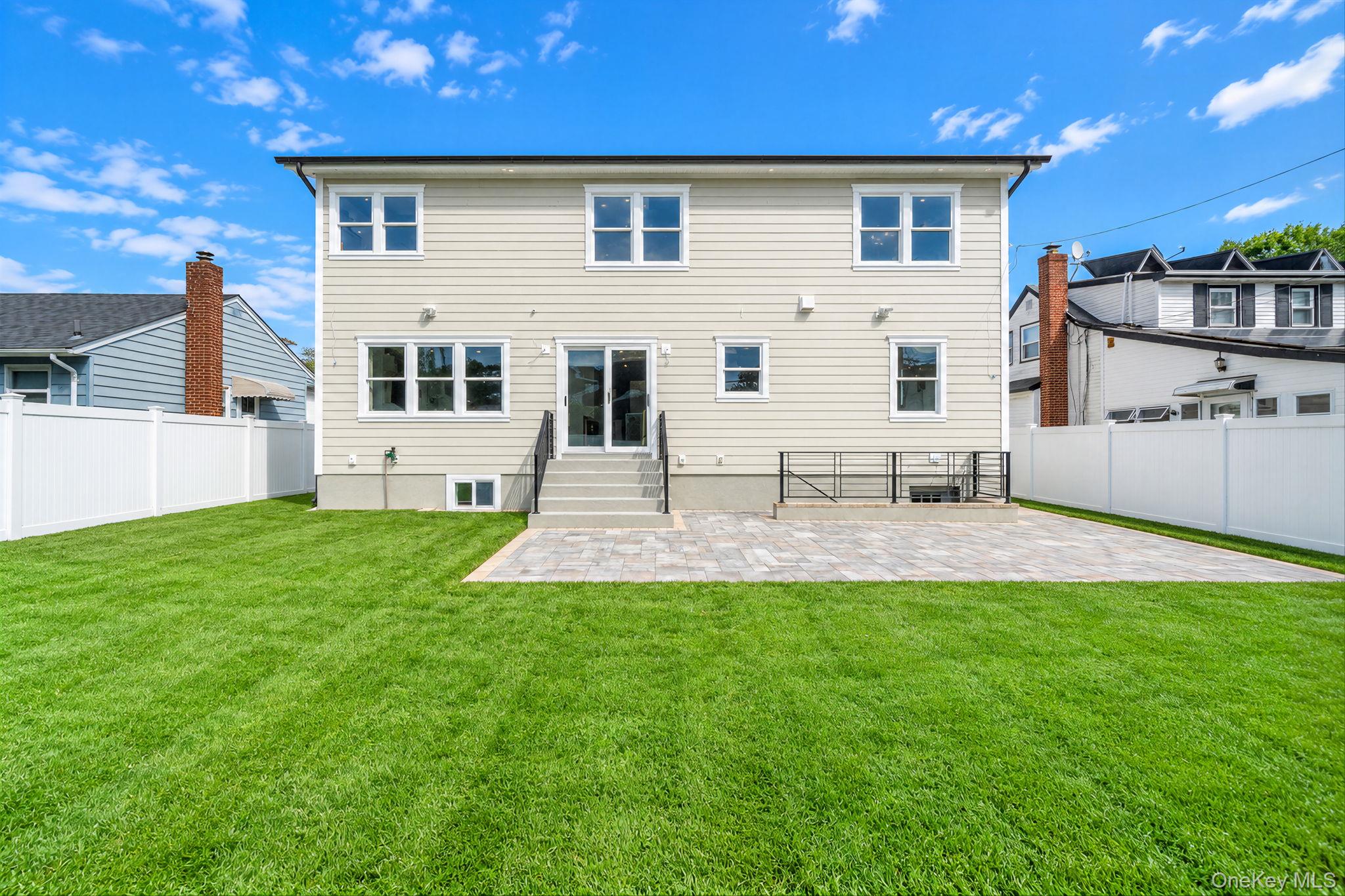 746 Blackstone Avenue – For Sale photo 9