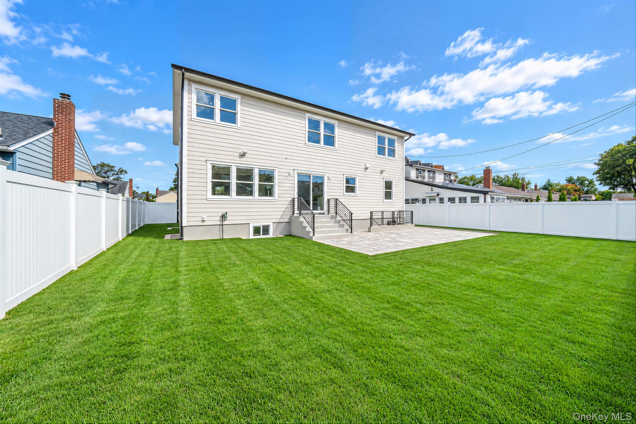 746 Blackstone Avenue – For Sale photo 11