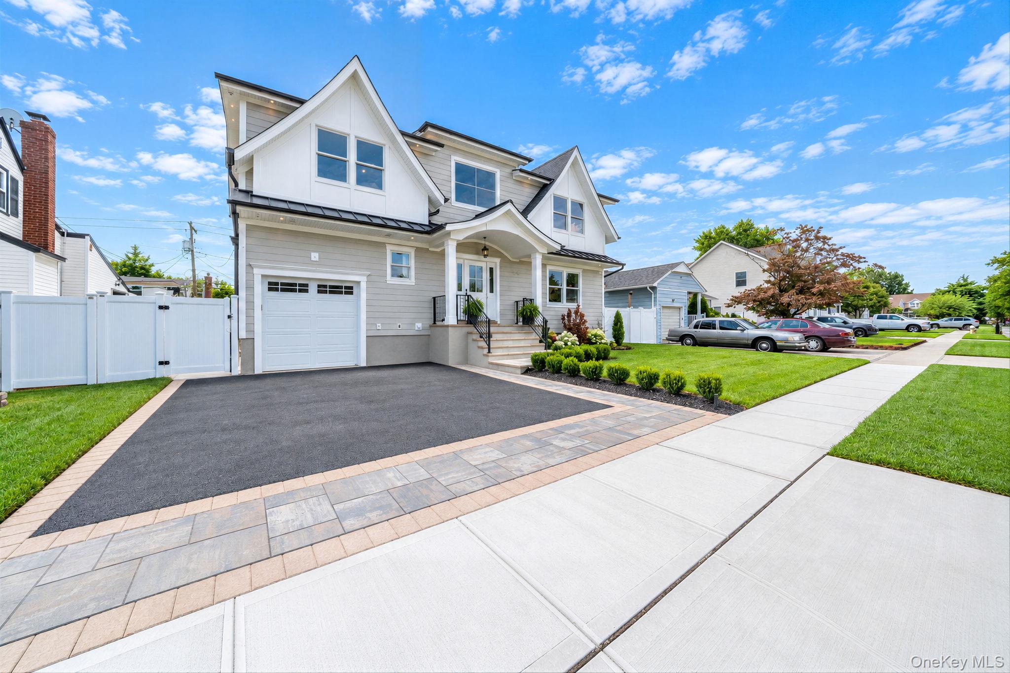 746 Blackstone Avenue – For Sale photo 6