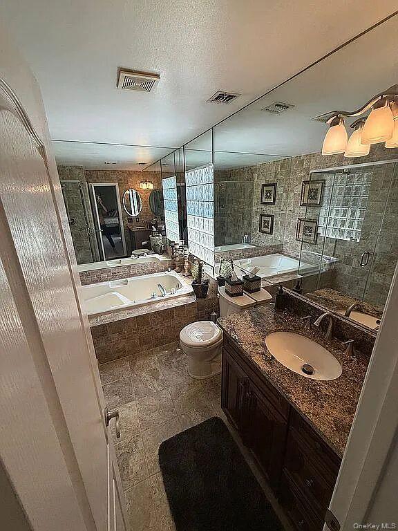 8 Ashford Lane – For Sale photo 11