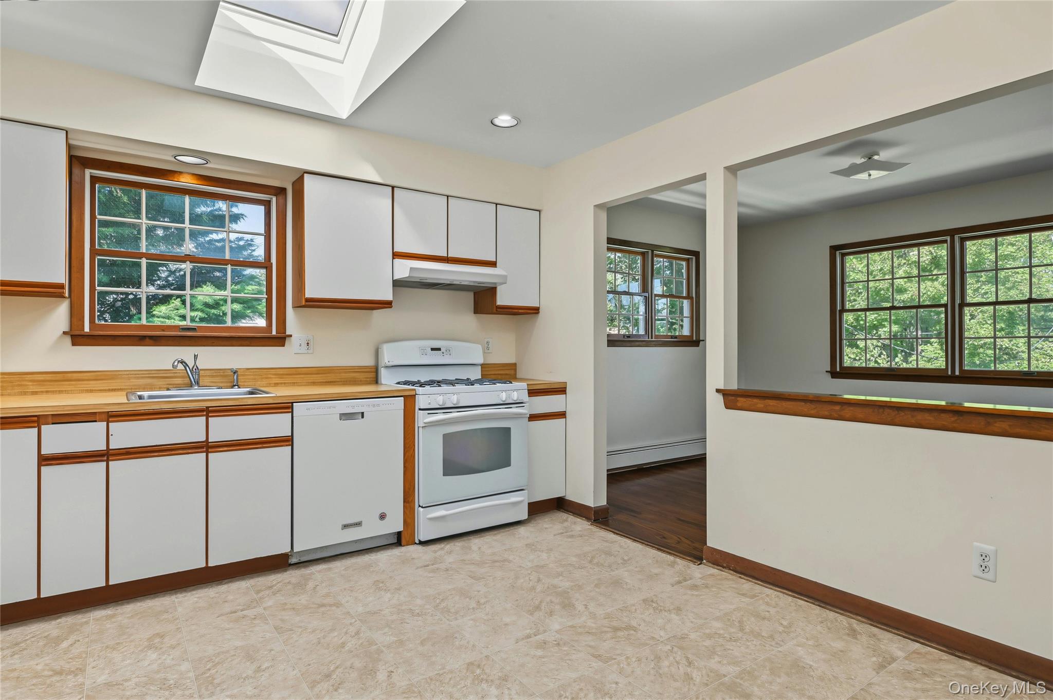 76 Hernan Avenue – For Sale photo 10