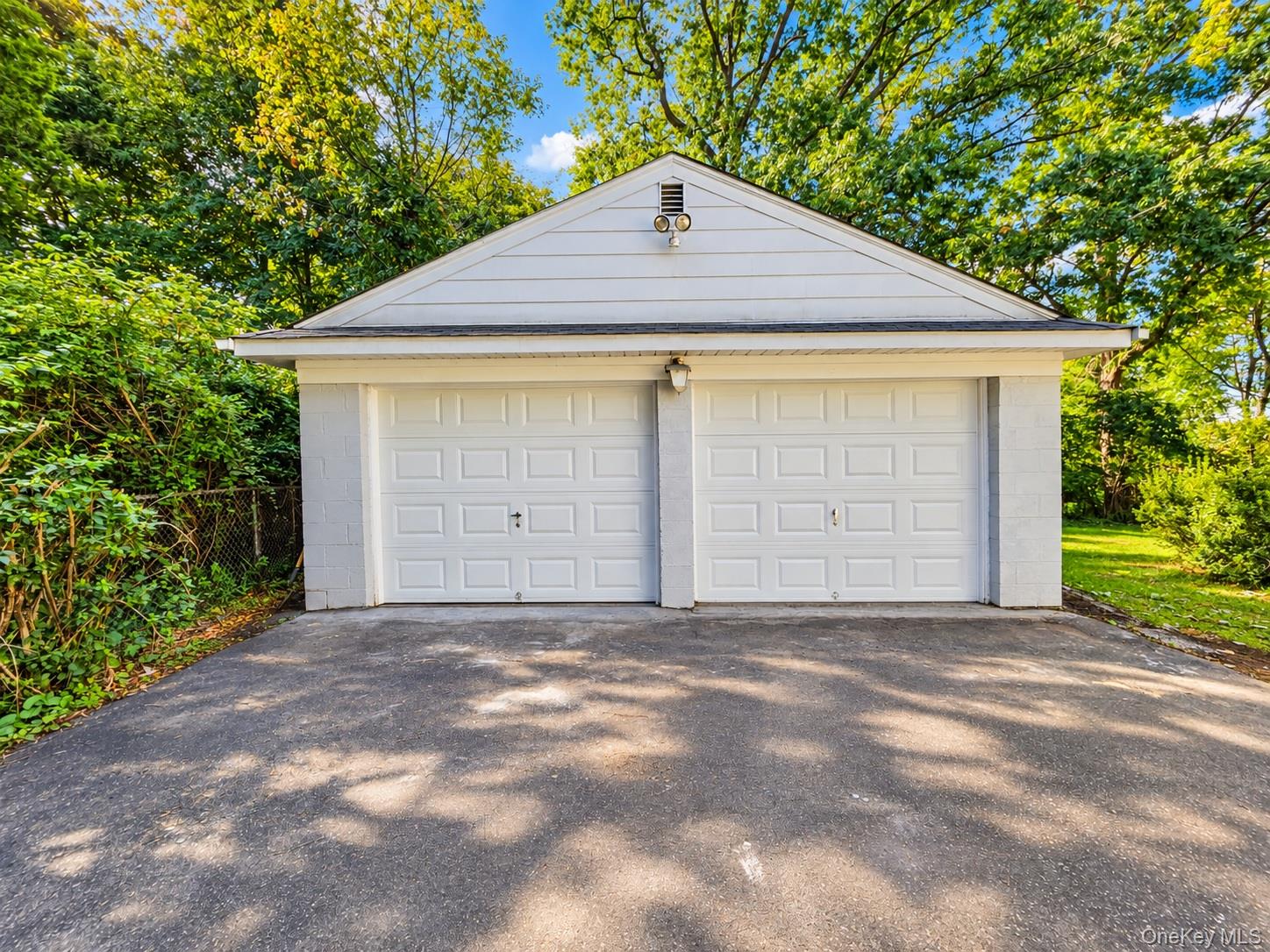 11 Clover Drive – For Sale photo 21