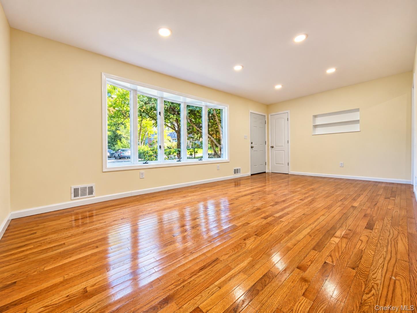 11 Clover Drive – For Sale photo 6
