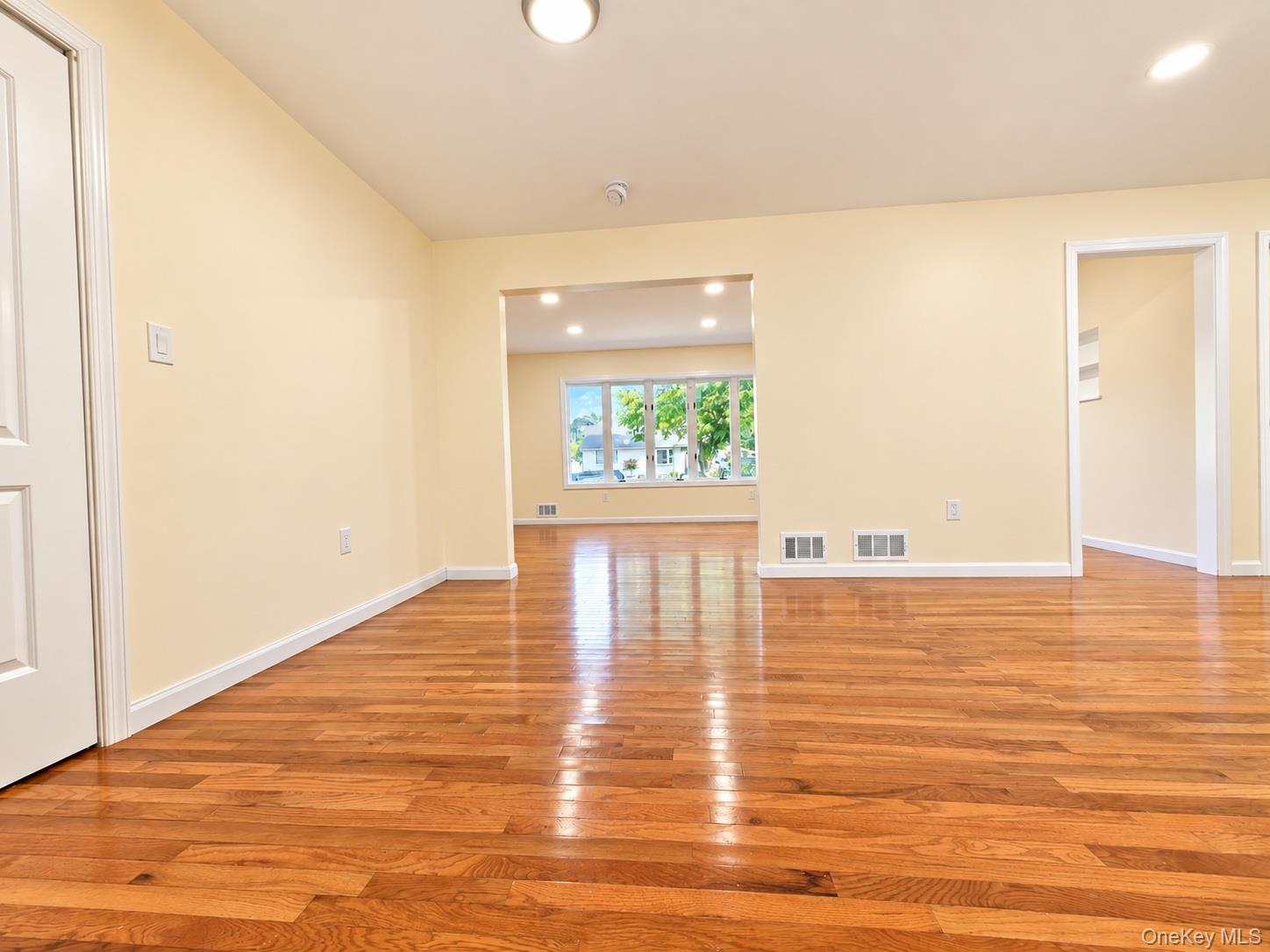 11 Clover Drive – For Sale photo 9