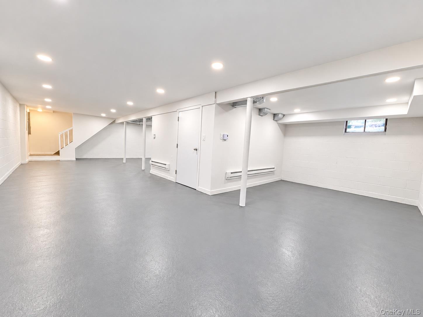 11 Clover Drive – For Sale photo 18