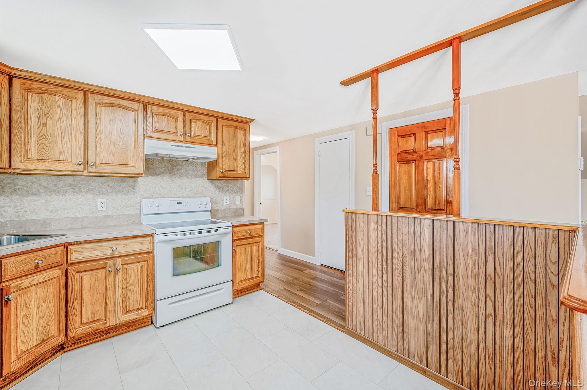 719 3rd Street – For Sale photo 11
