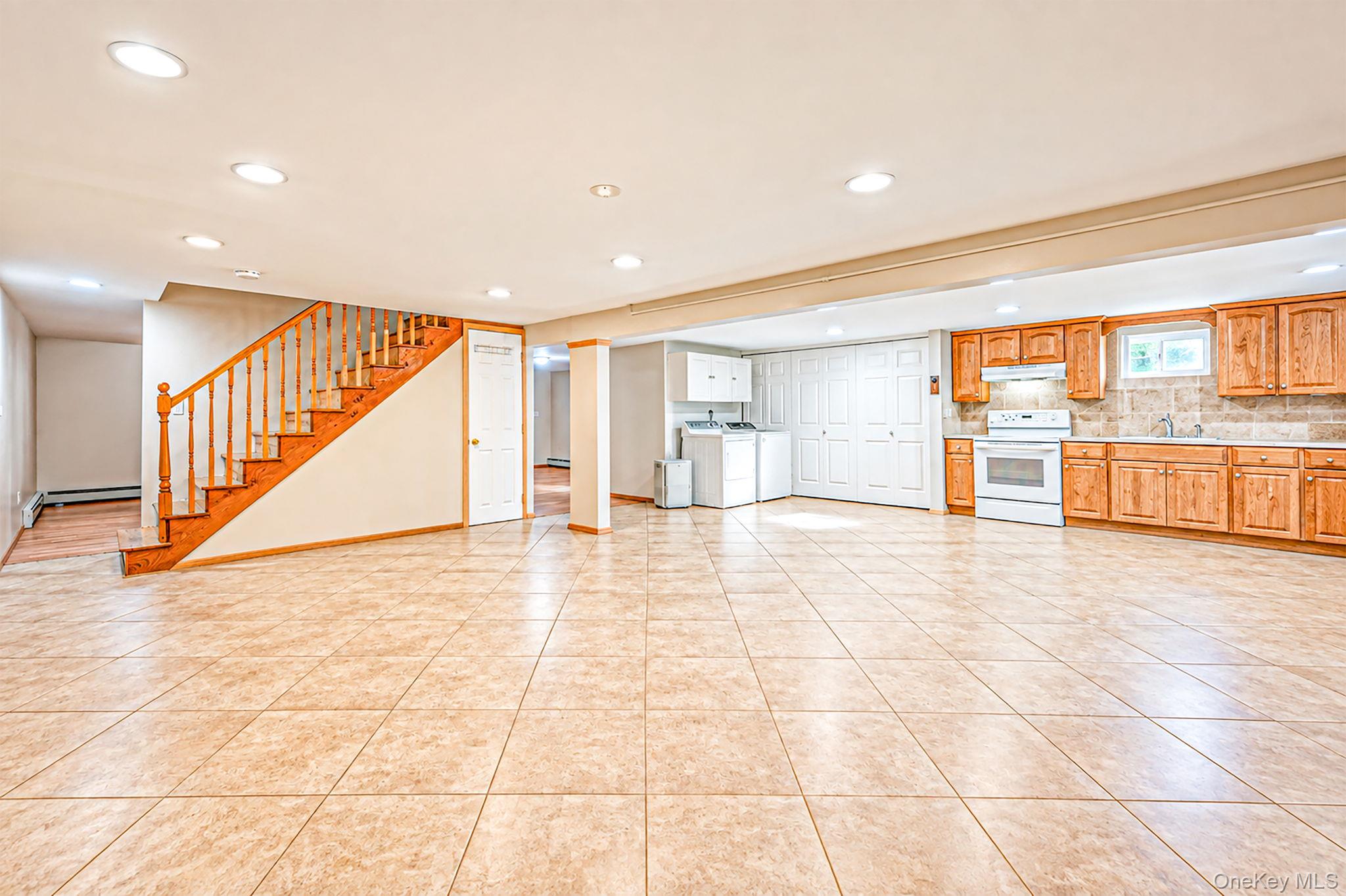 719 3rd Street – For Sale photo 16
