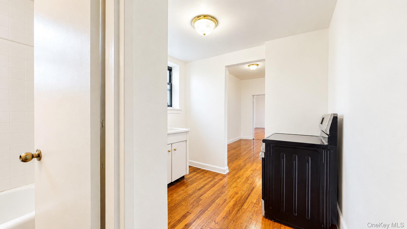 506 W 145th Street, Unit 4D photo 4