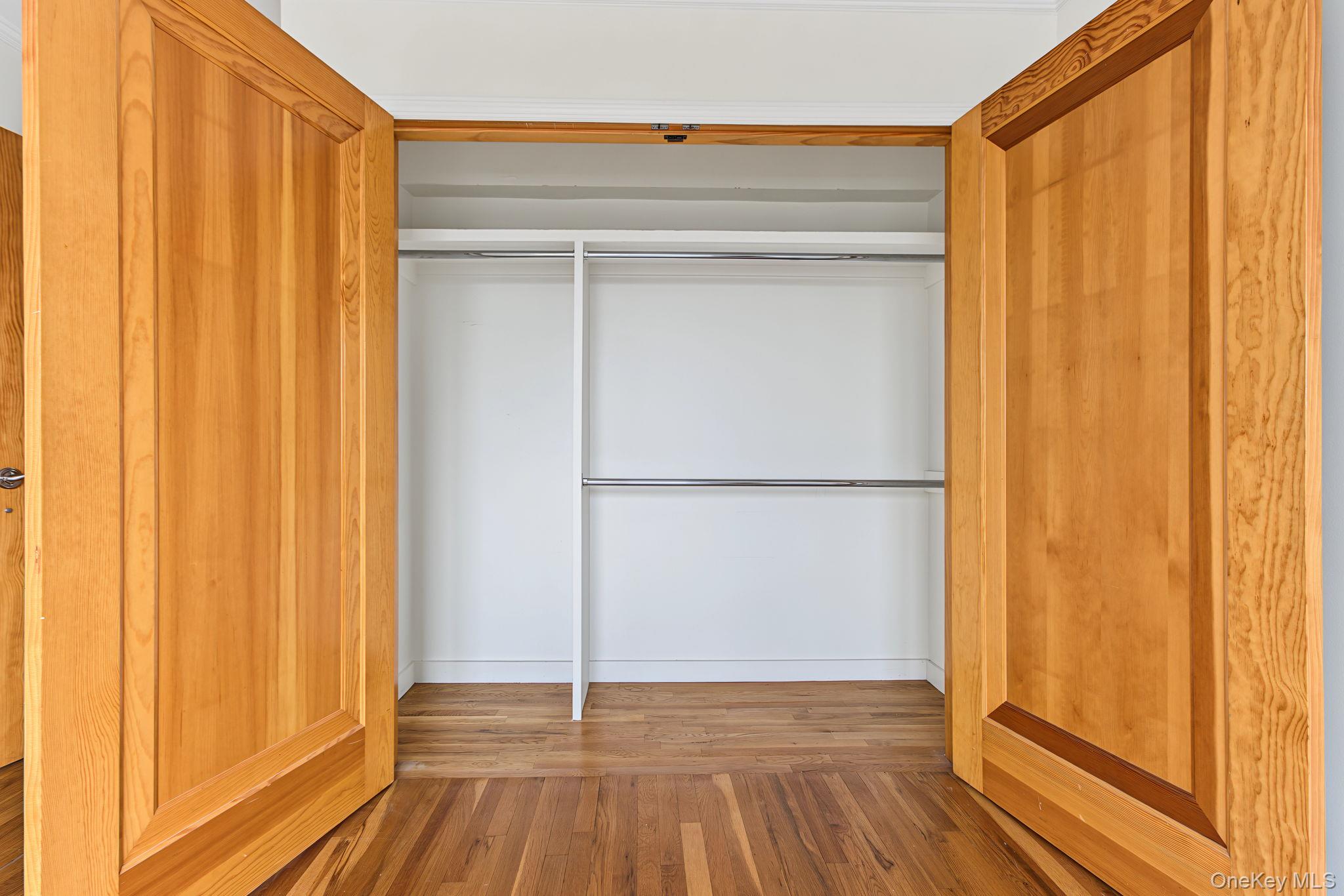 3235 Cambridge Avenue, Unit 5F photo 21