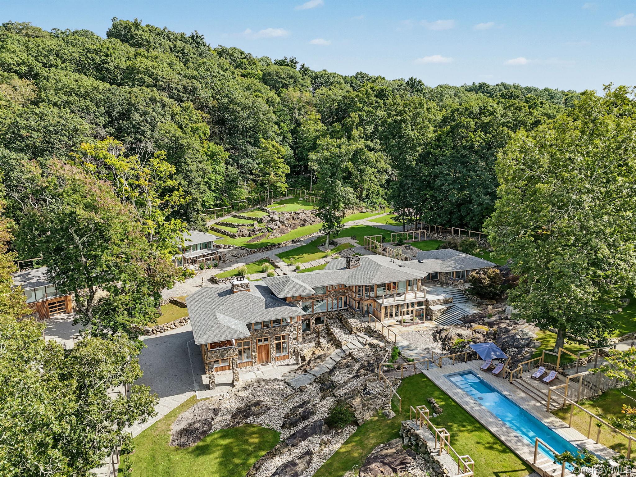 496 Haines Road – For Sale
