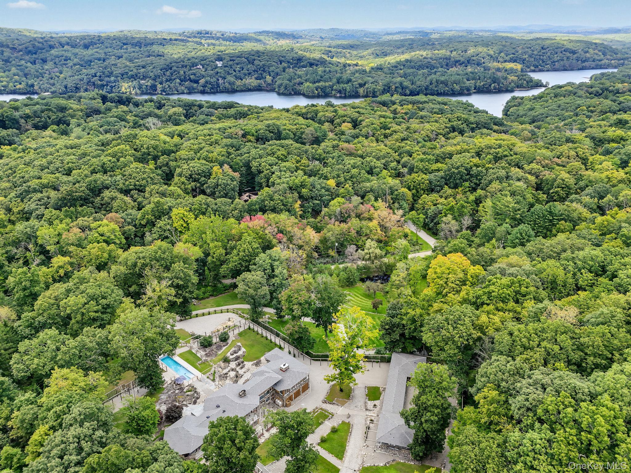 496 Haines Road – For Sale photo 2