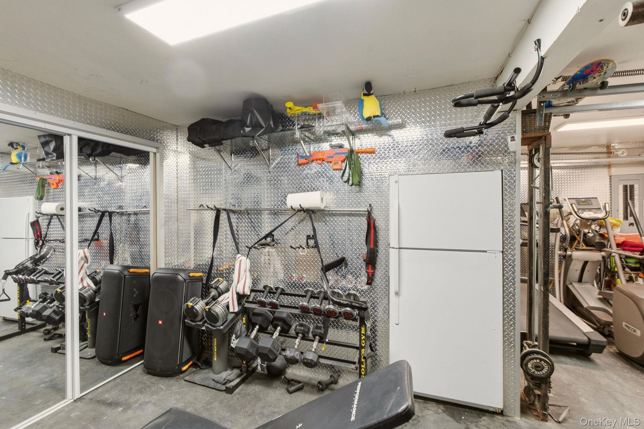 2962 Hewlett Avenue – For Sale photo 40