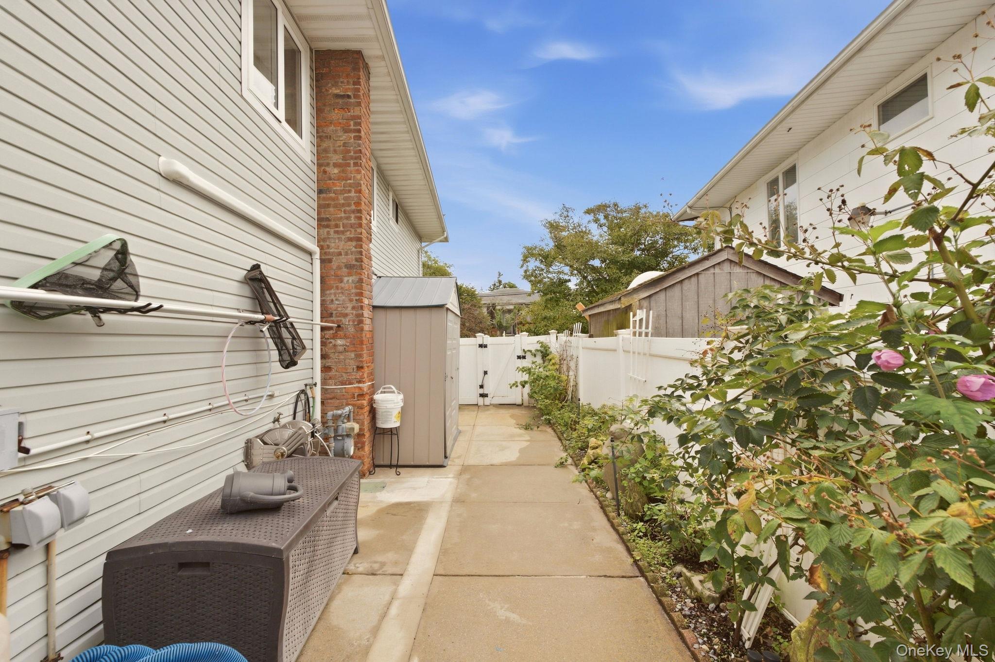 2962 Hewlett Avenue – For Sale photo 49
