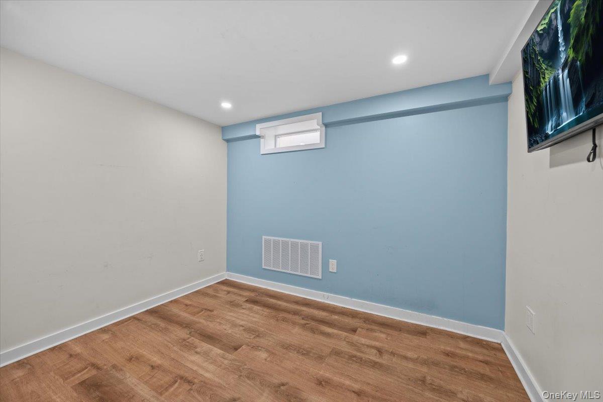1515 E 55th Street – For Sale photo 17